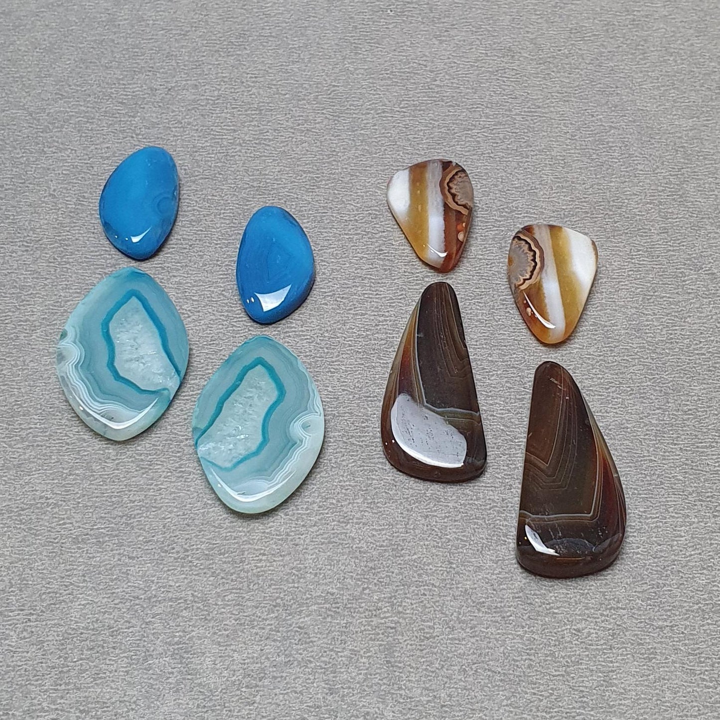 BOTSWANA AGATE Gemstone Cabochon : Natural Color Enhanced Bi-Color Agate Uneven Shape 8pcs Set
