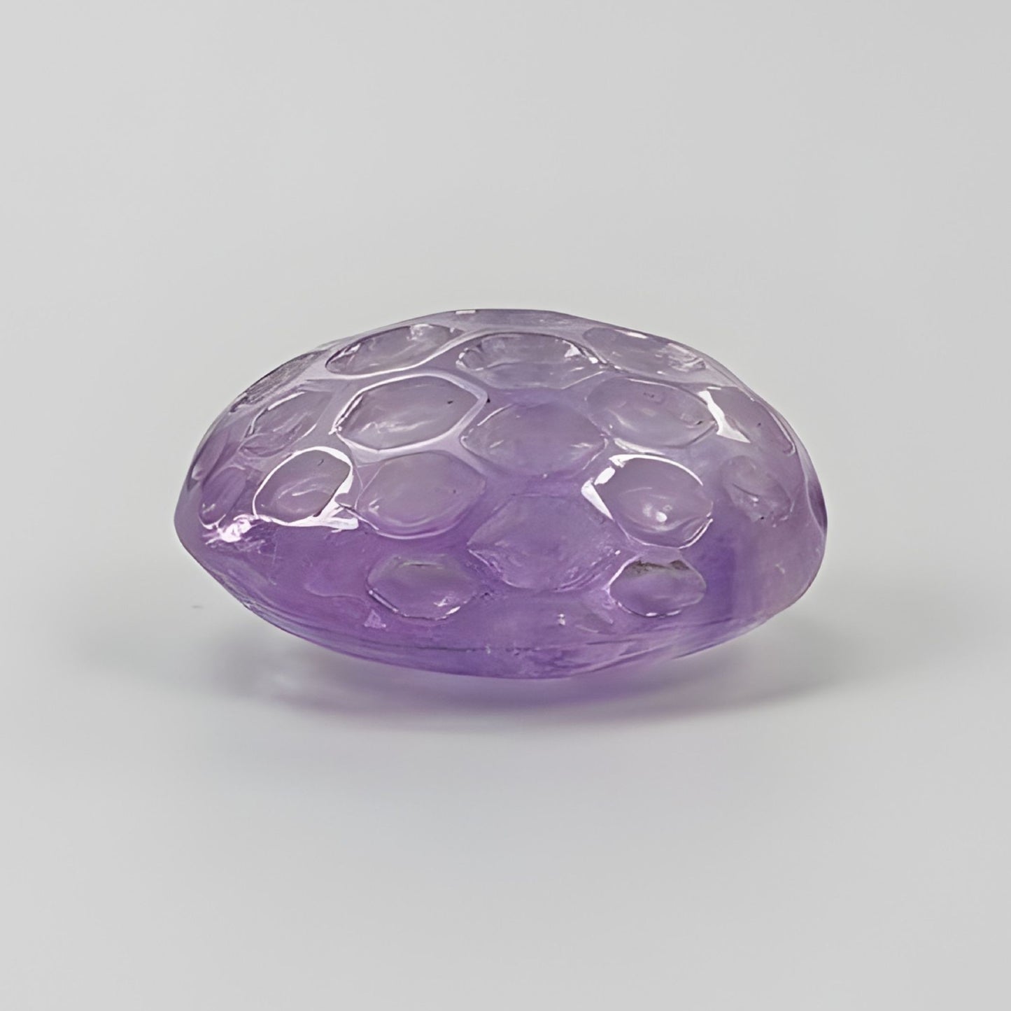 楕円形のアメジスト