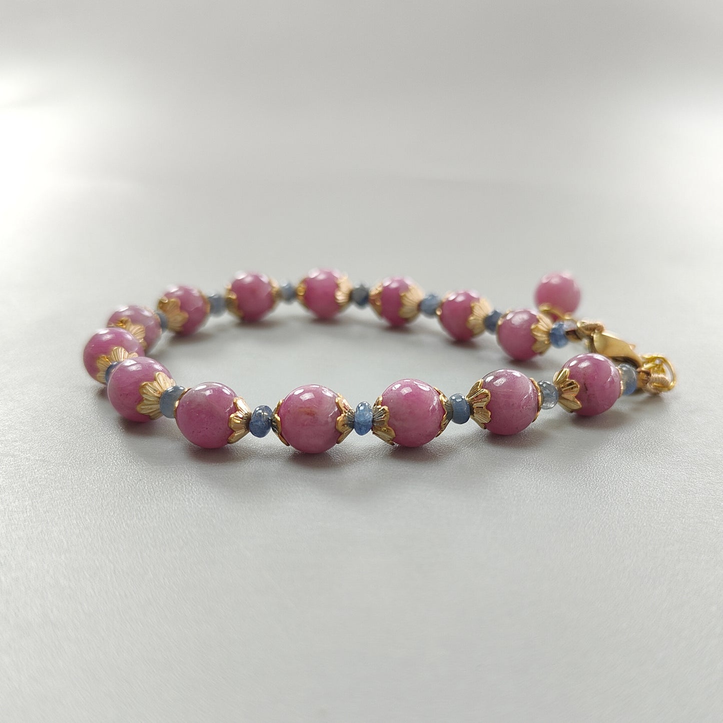 Zoisite Ruby & Blue Sapphire Beads Bracelet: 79.30cts Natural Untreated Zoisite Ruby Round Plain Brass Bracelet 3mm - 8mm 6.30"