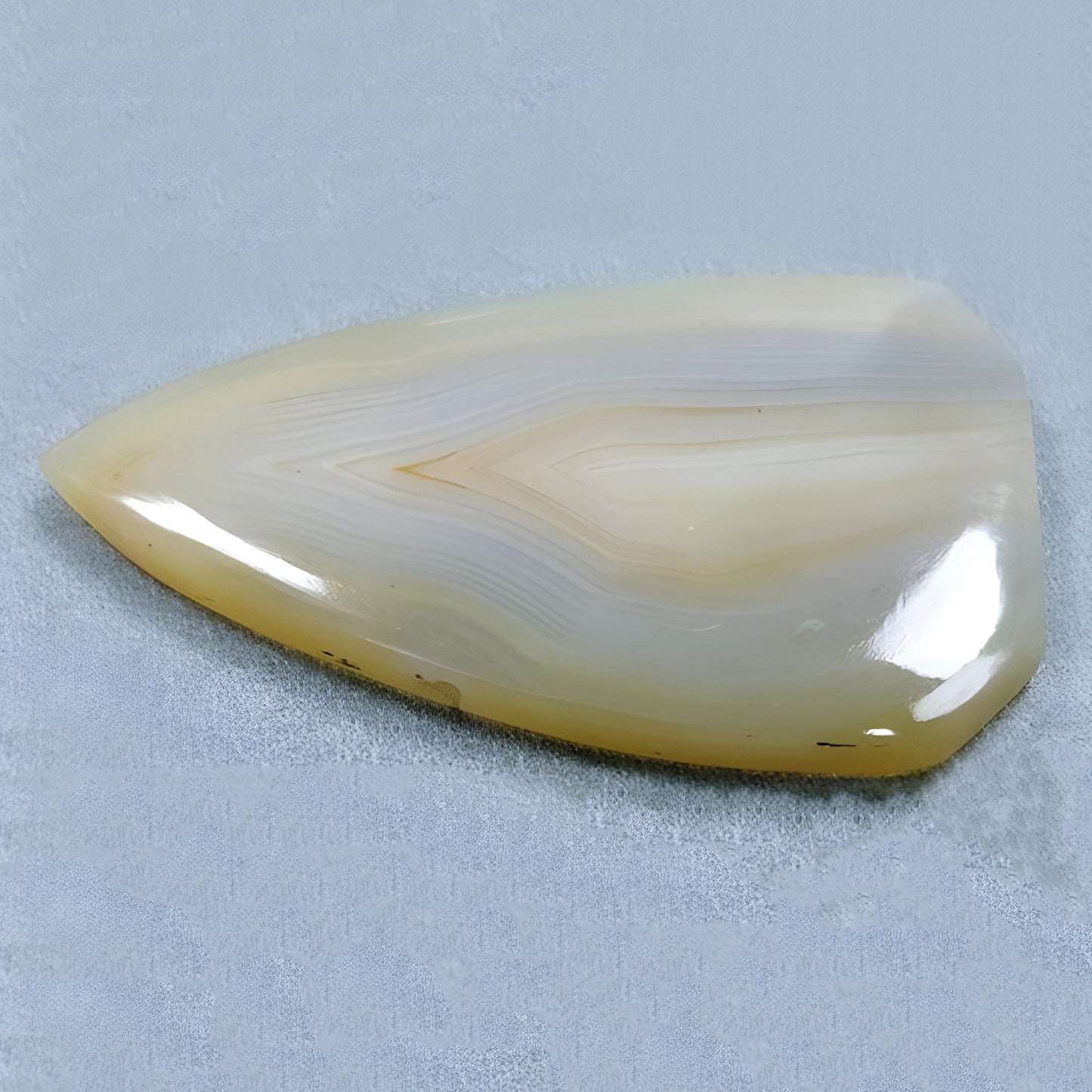 gemma di agata a cabochon