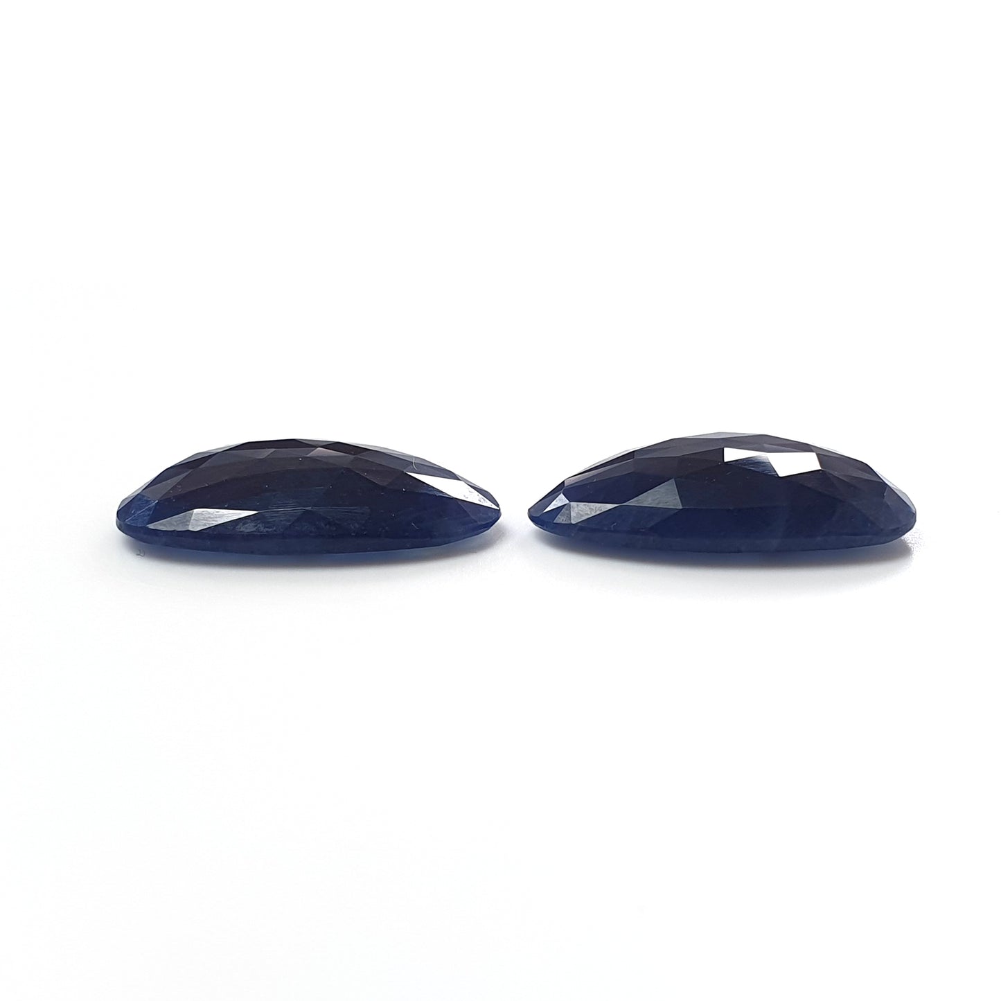 Blue Sapphire Gemstone Rose Cut : 33.40ctsNatural Untreated Sapphire Both Side Faceted Uneven Shape Pair 23*16mm For Jewelry
