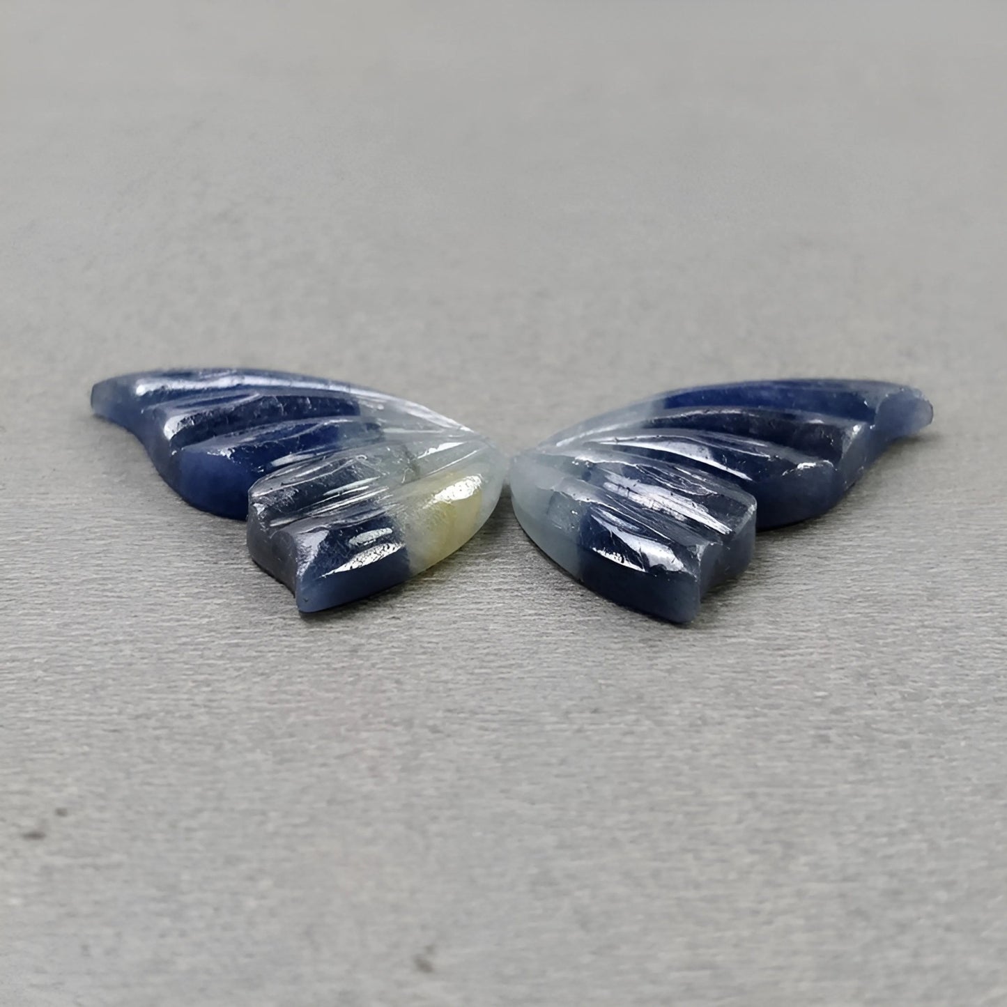 アフリカ産サファイア