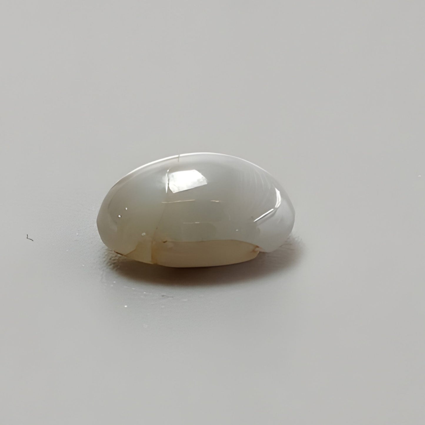 3.70cts Chrysoberyl Cat's Eye Natural Untreated Cabochon Gemstone Oval Shape