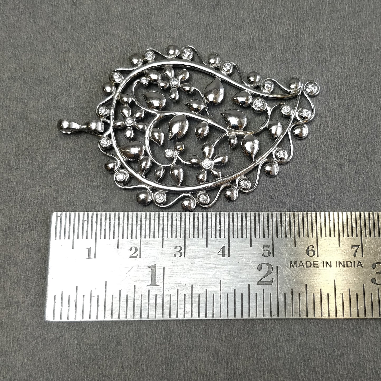 925 Sterling Silver With Cubic Zirconia Pendant : 10.67gms Fashion Jewellry Single Side Floral Leaf Pendant 2.5" Gift For Her