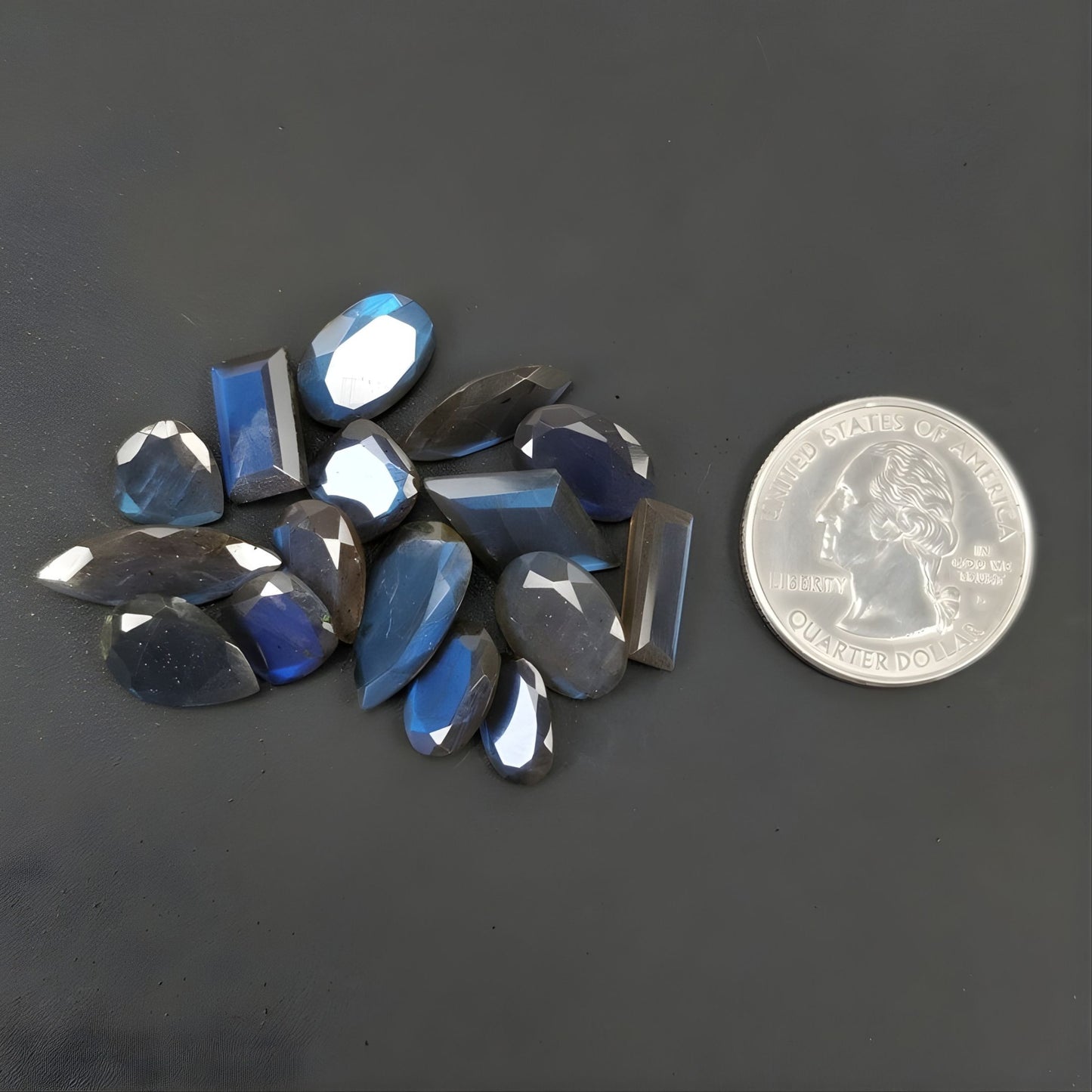 拉长石天然宝石