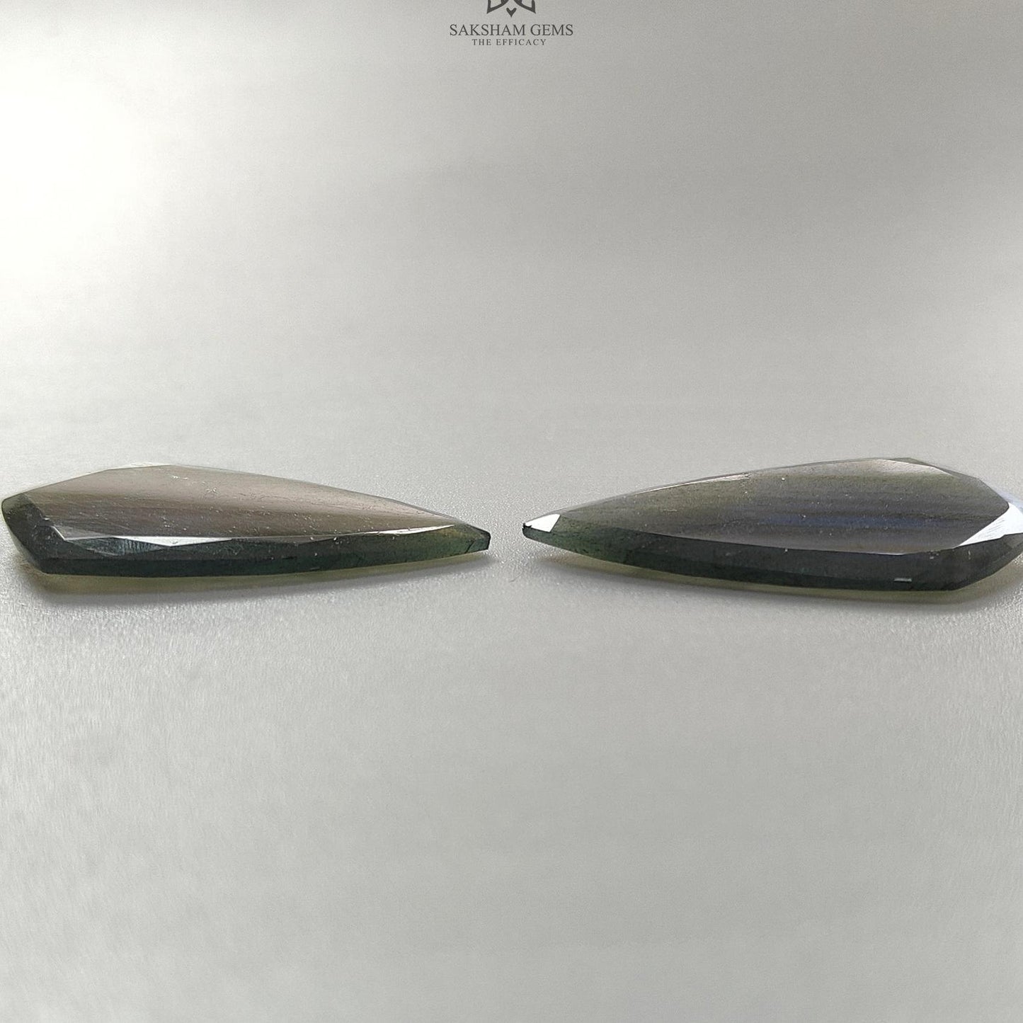 Labradorite Cabochon Fancy Cut: 70.00cts Natural Untreated Unheated Blue Labradorite Pear Shape 44*33mm Pair For Jewelry