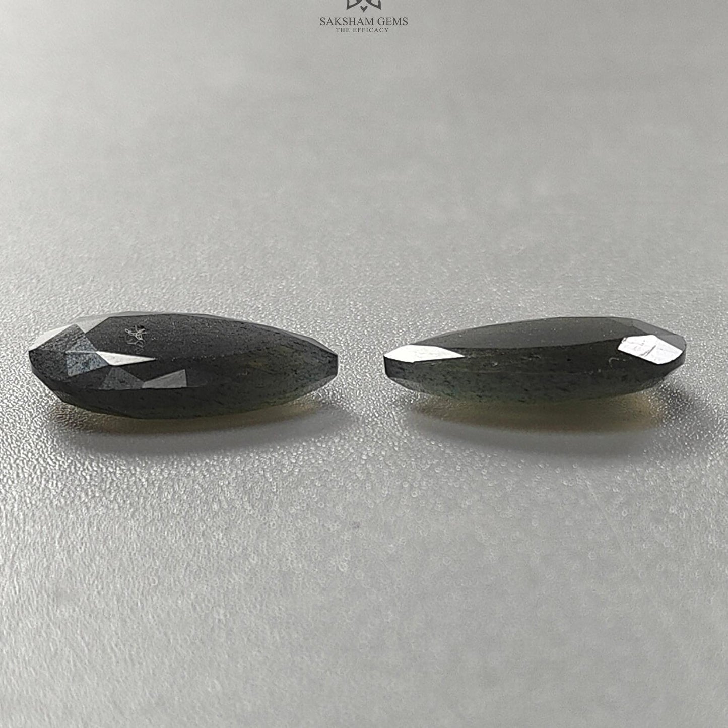 Labradorite Cabochon Fancy Cut: 9.00cts Natural Untreated Unheated Blue Labradorite Pear Shape 17*10mm Pair For Jewelry