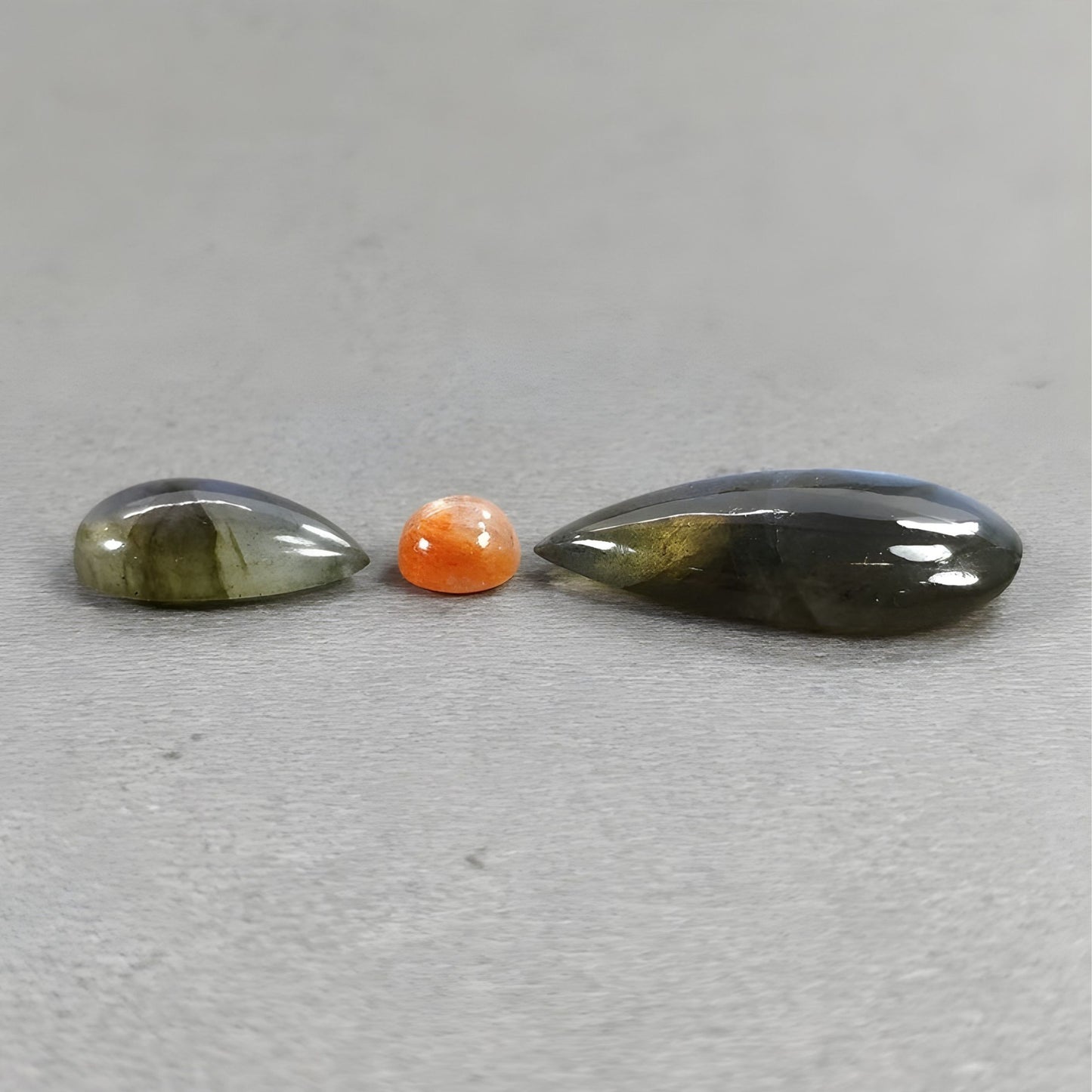 天然拉长石、日光石