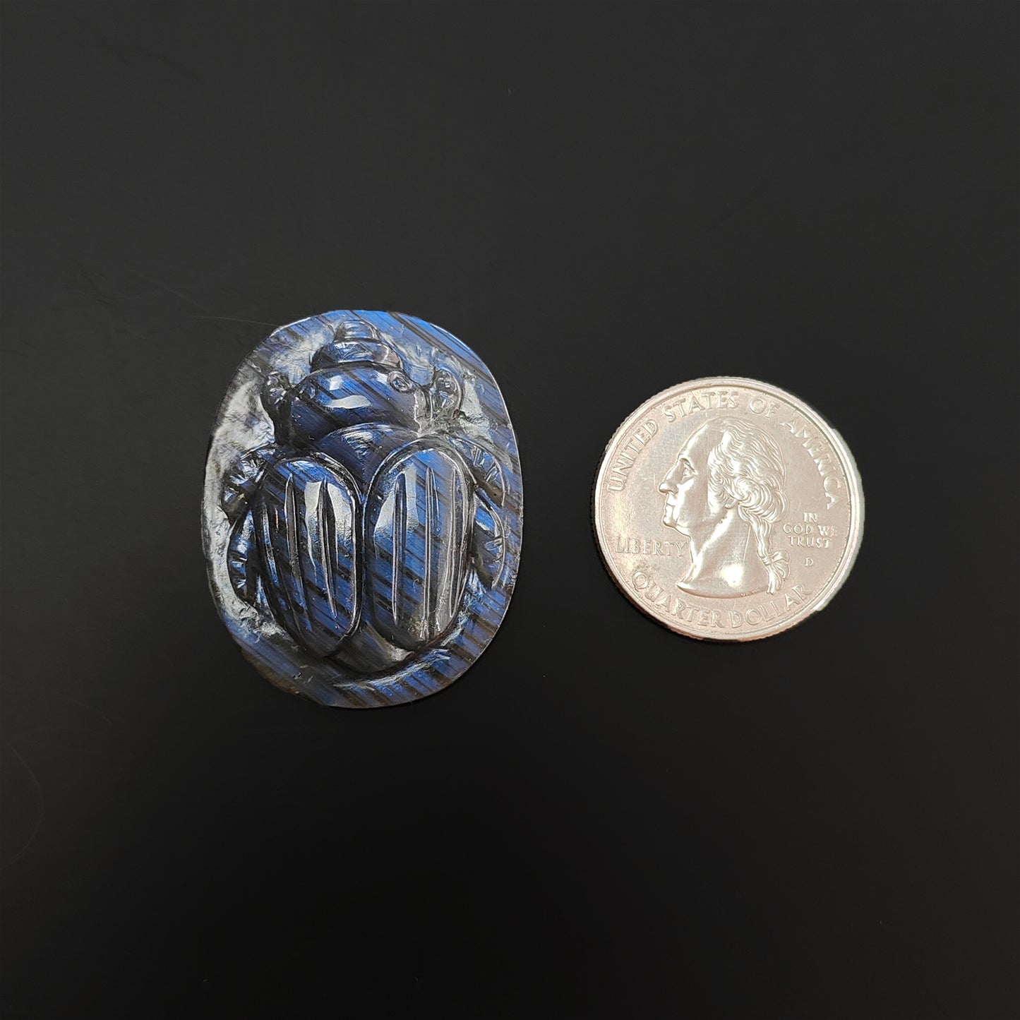 拉长石圣甲虫雕刻