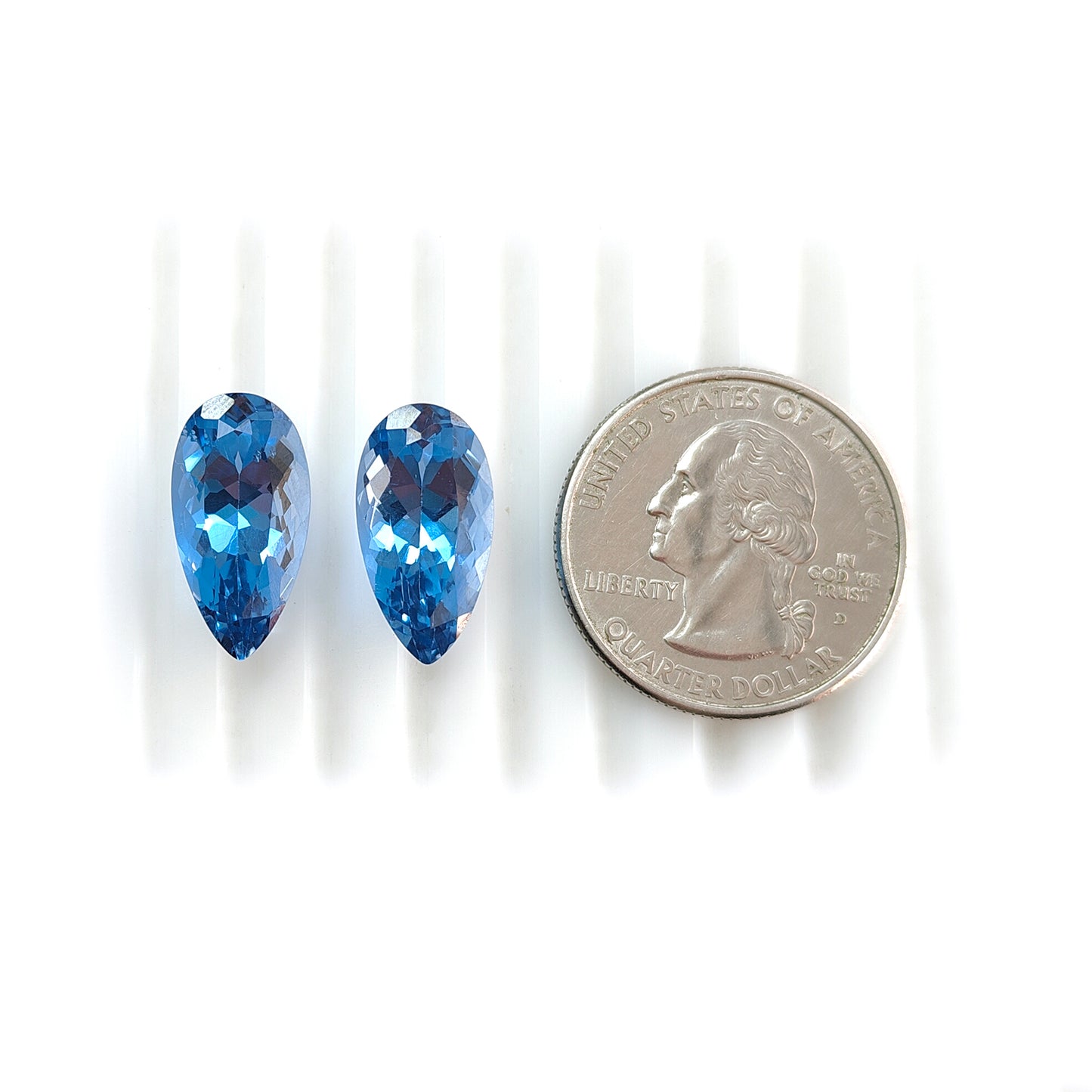 合成サファイア宝石