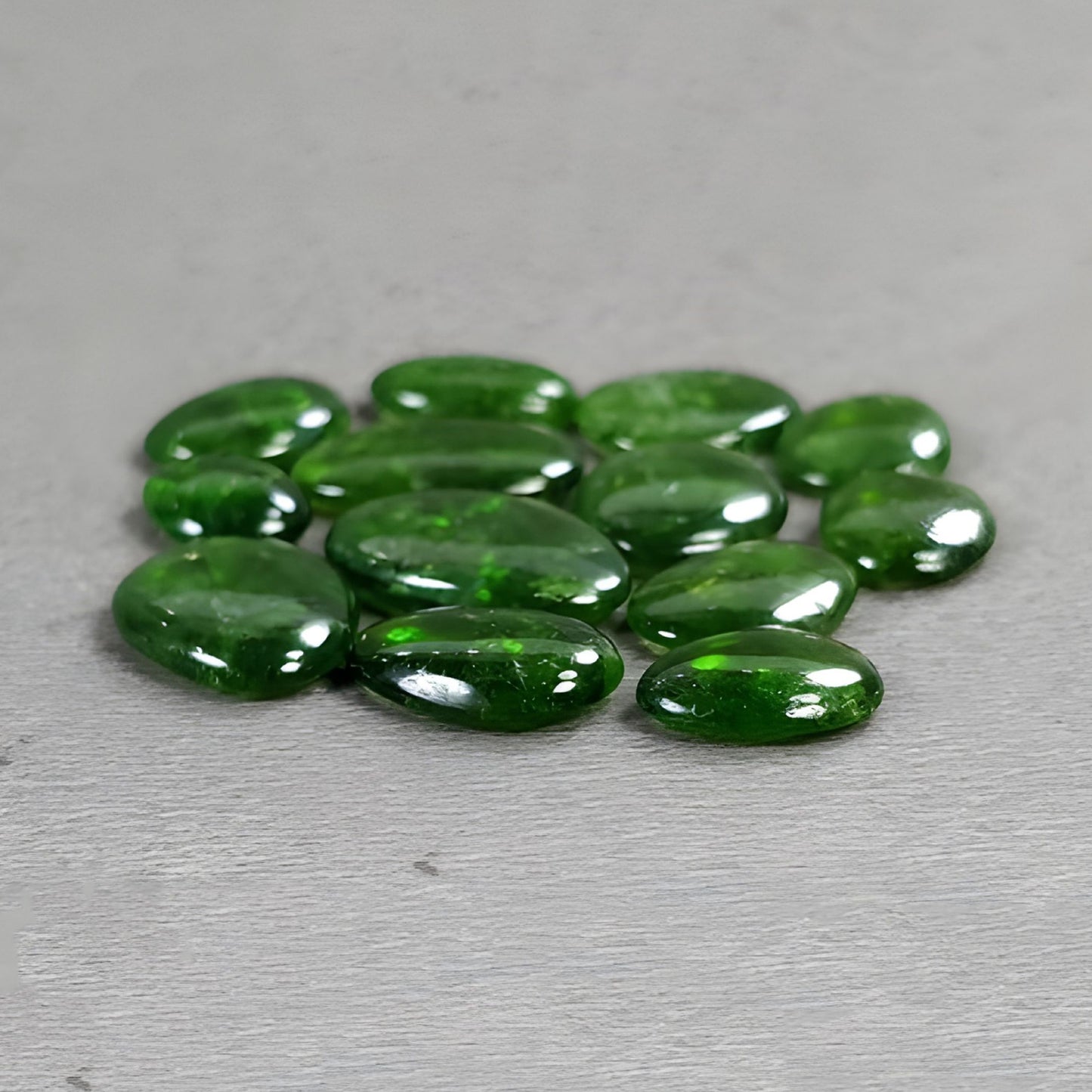24.75cts Chrome Diopside Gemstone Natural Untreated Cabochon Uneven Shape 13pcs