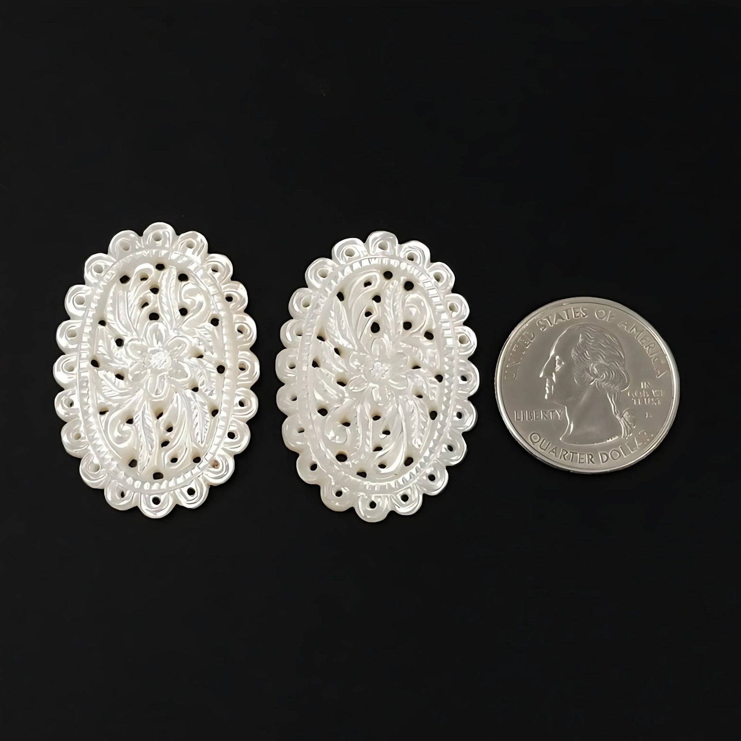 intaglio bianco madreperla