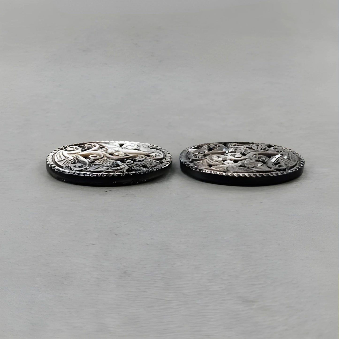 45.00cts Mother Of Pearl Gemstone Carving Natural Untreated Black Oval Shape 33.5*25mm Pair