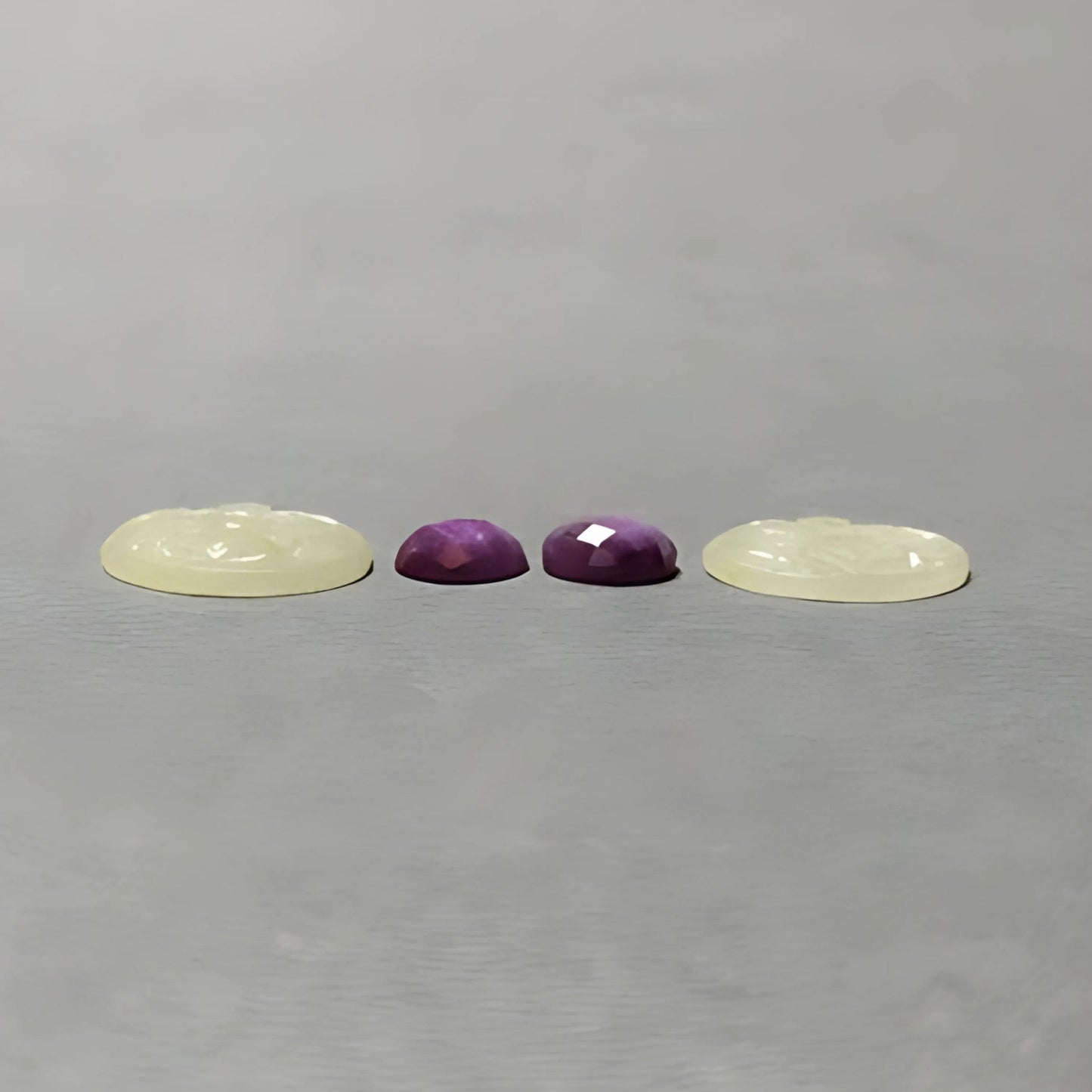 マルチサファイア彫刻