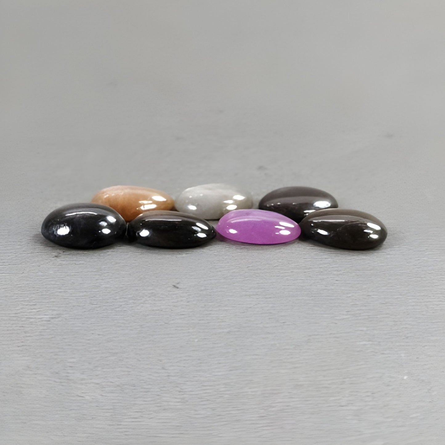 Zaffiro stellato con retro piatto