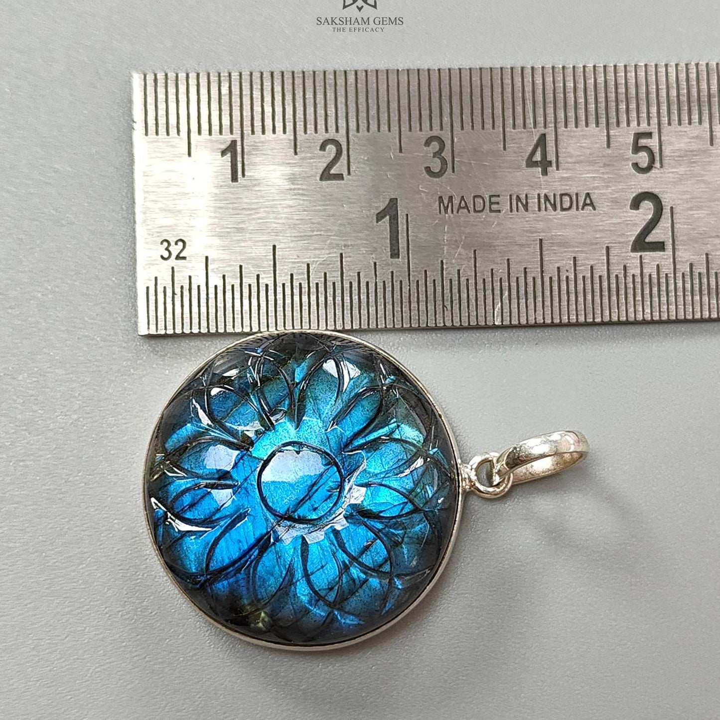 Blue Labradorite Silver Pendant: 16.37gms Natural Untreated Labradorite Round Carving 925 Sterling Silver Bezel Set Pendant 1.50"