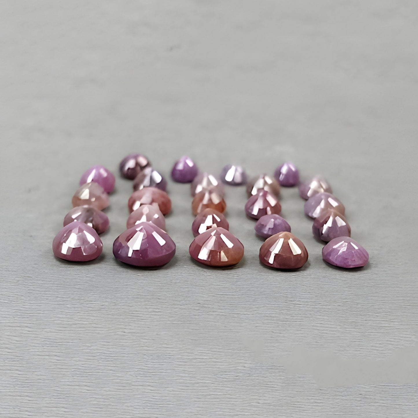 天然未经处理的蓝宝石