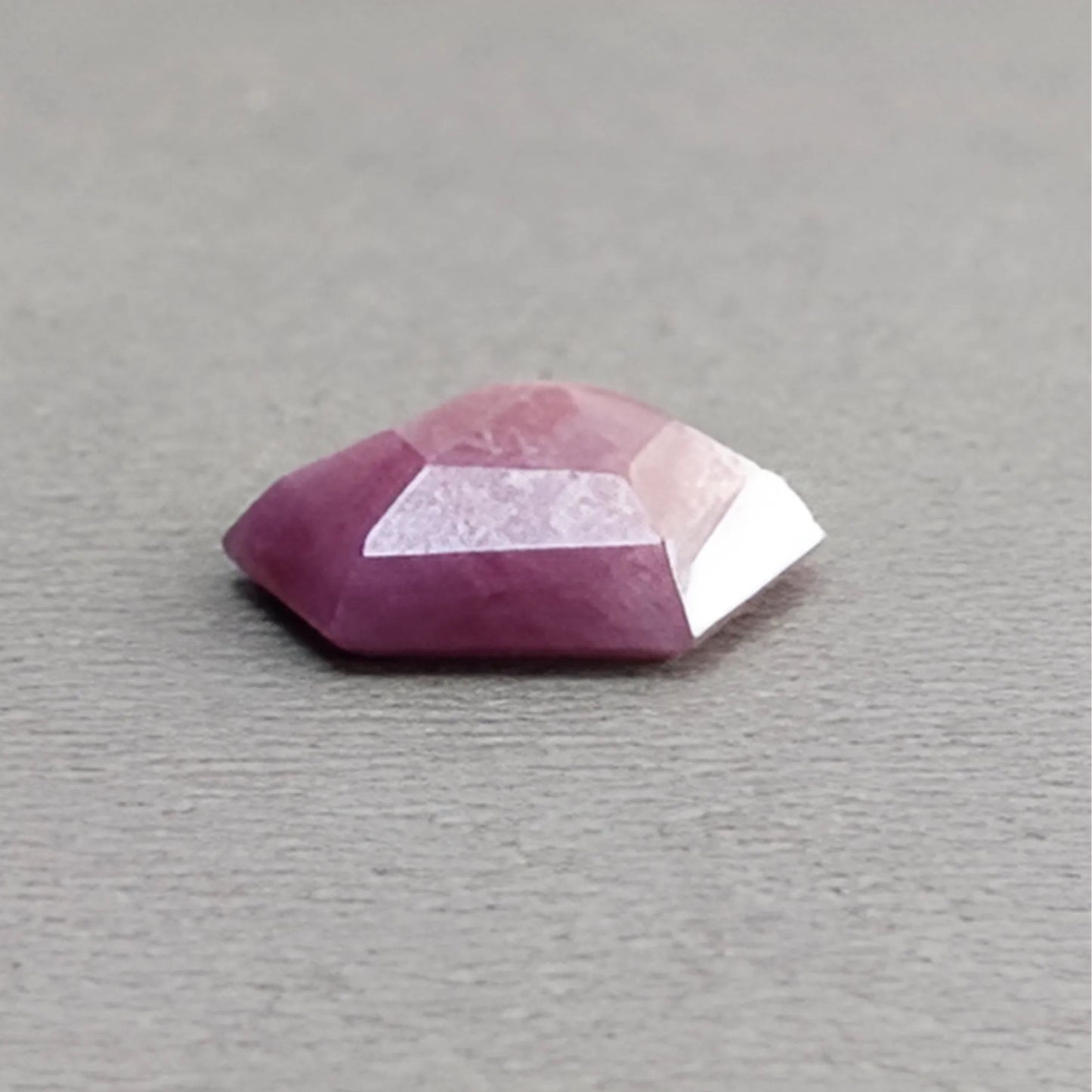 pierre de naissance de septembre