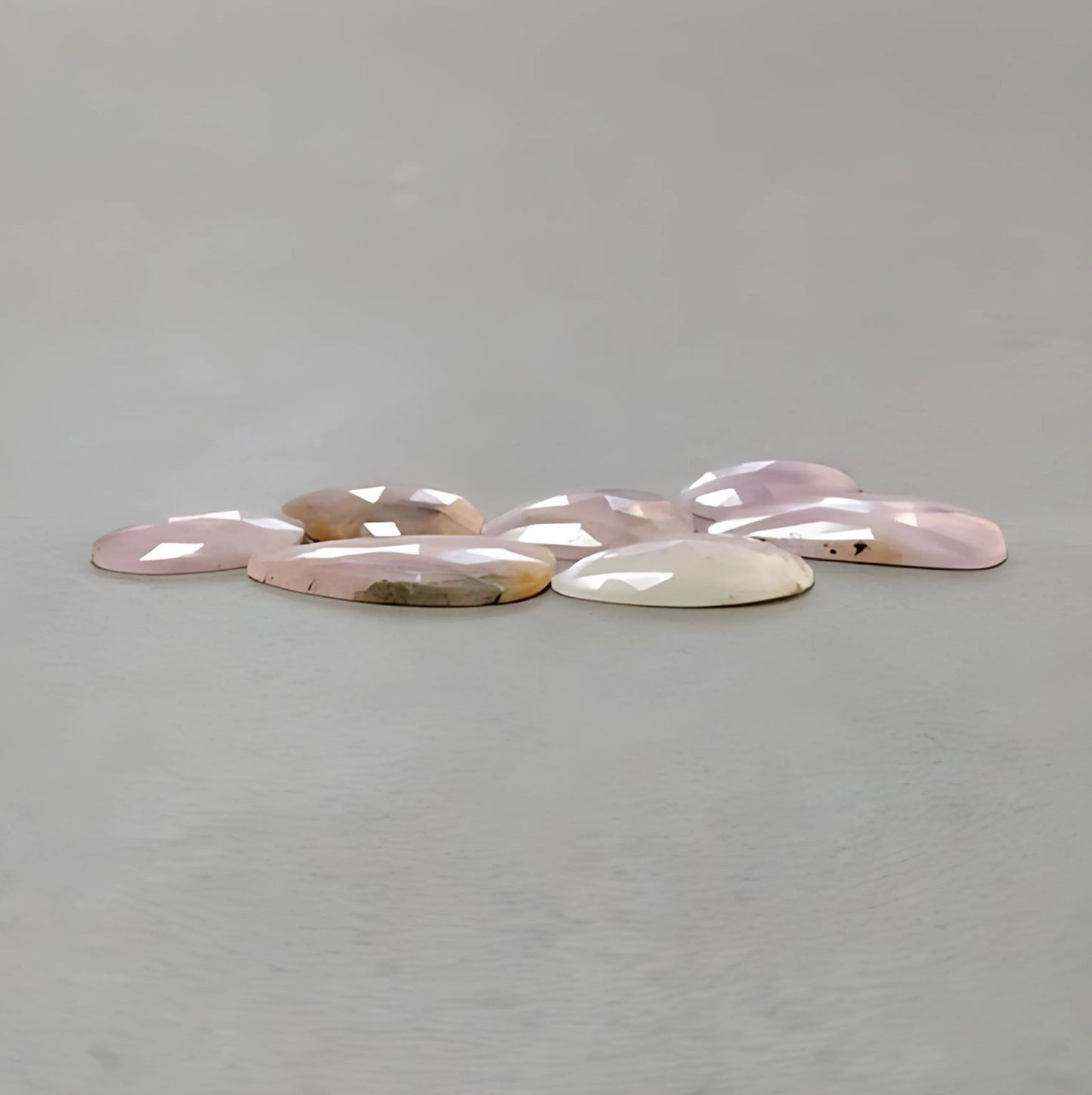 Zafiro rosa de espalda plana