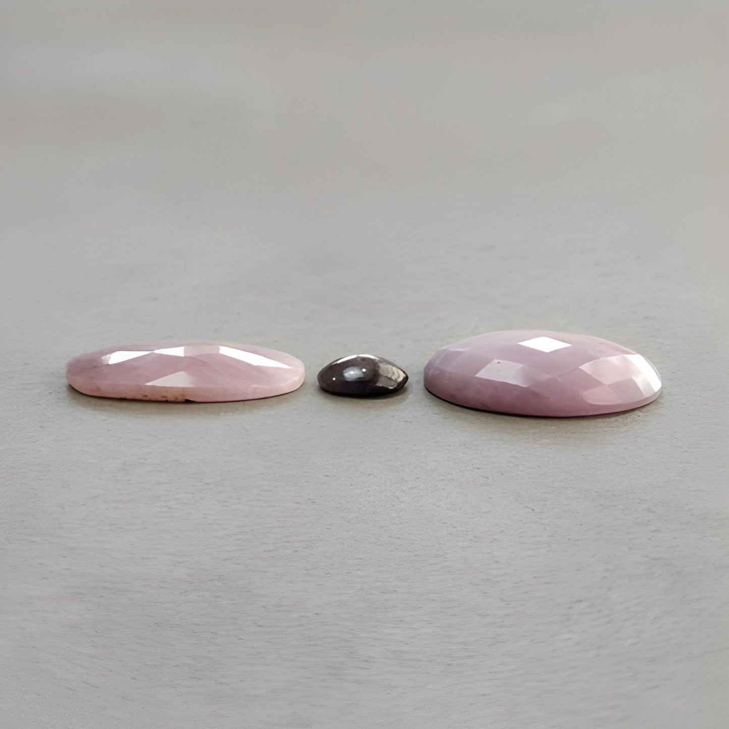 天然ピンクサファイア