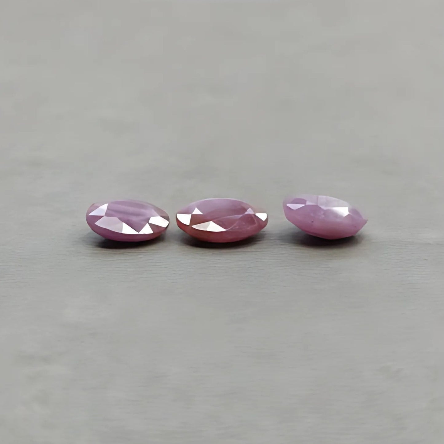 Round Pink Sapphire Cut