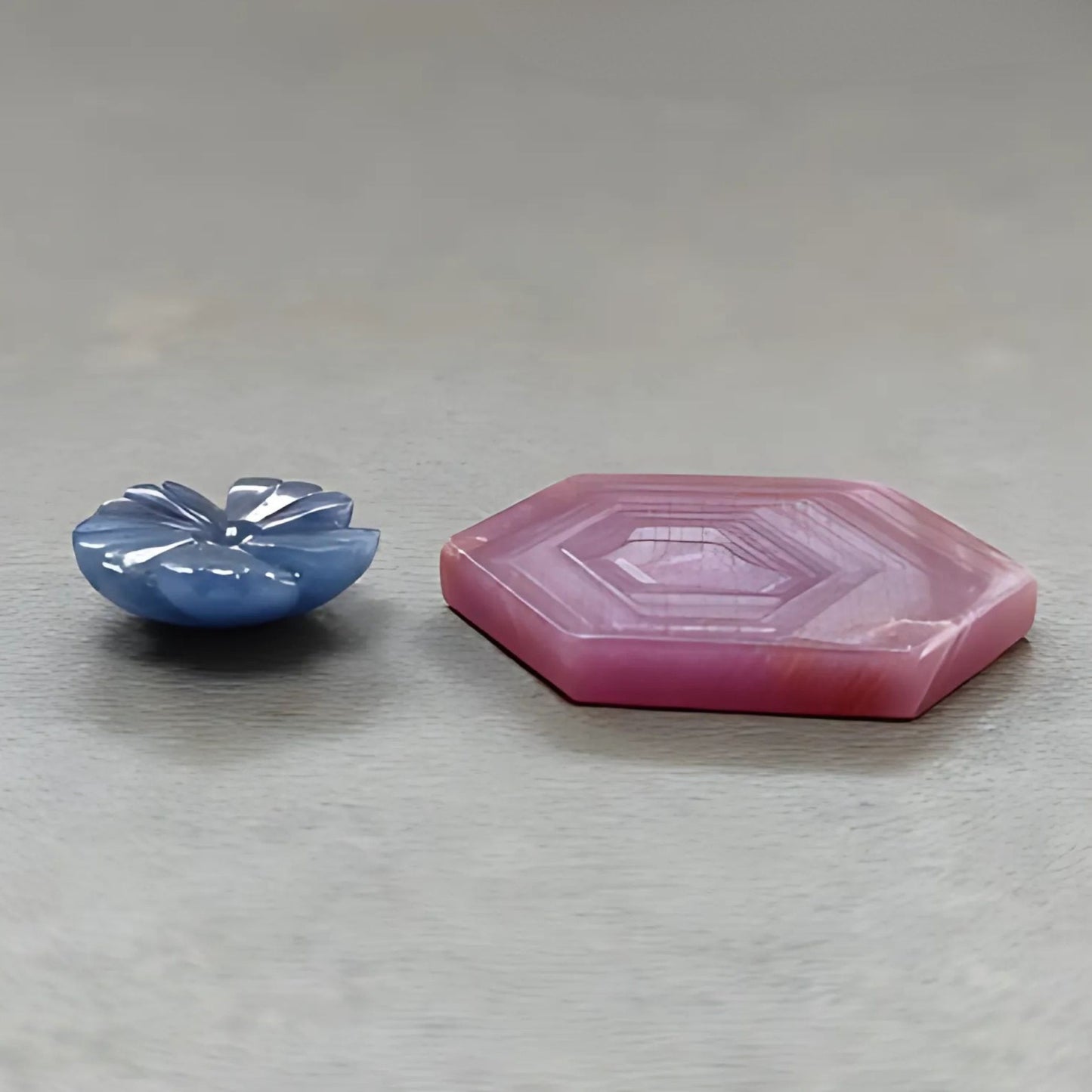 saphir rose et bleu naturel non traité