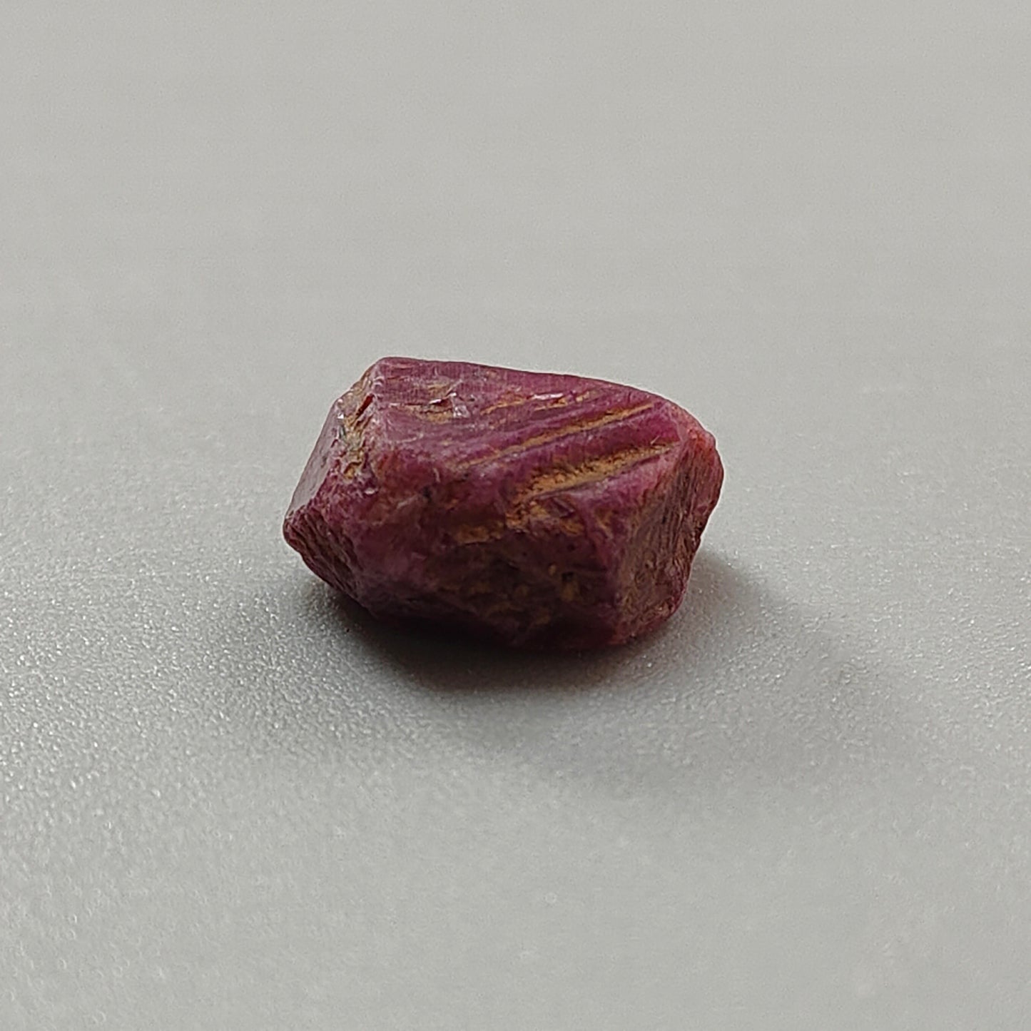 11.50cts Ruby Record Keeper Crystal Raw Specimen Natural Hexagon Formative Rough Healing 14*11mm 1pc