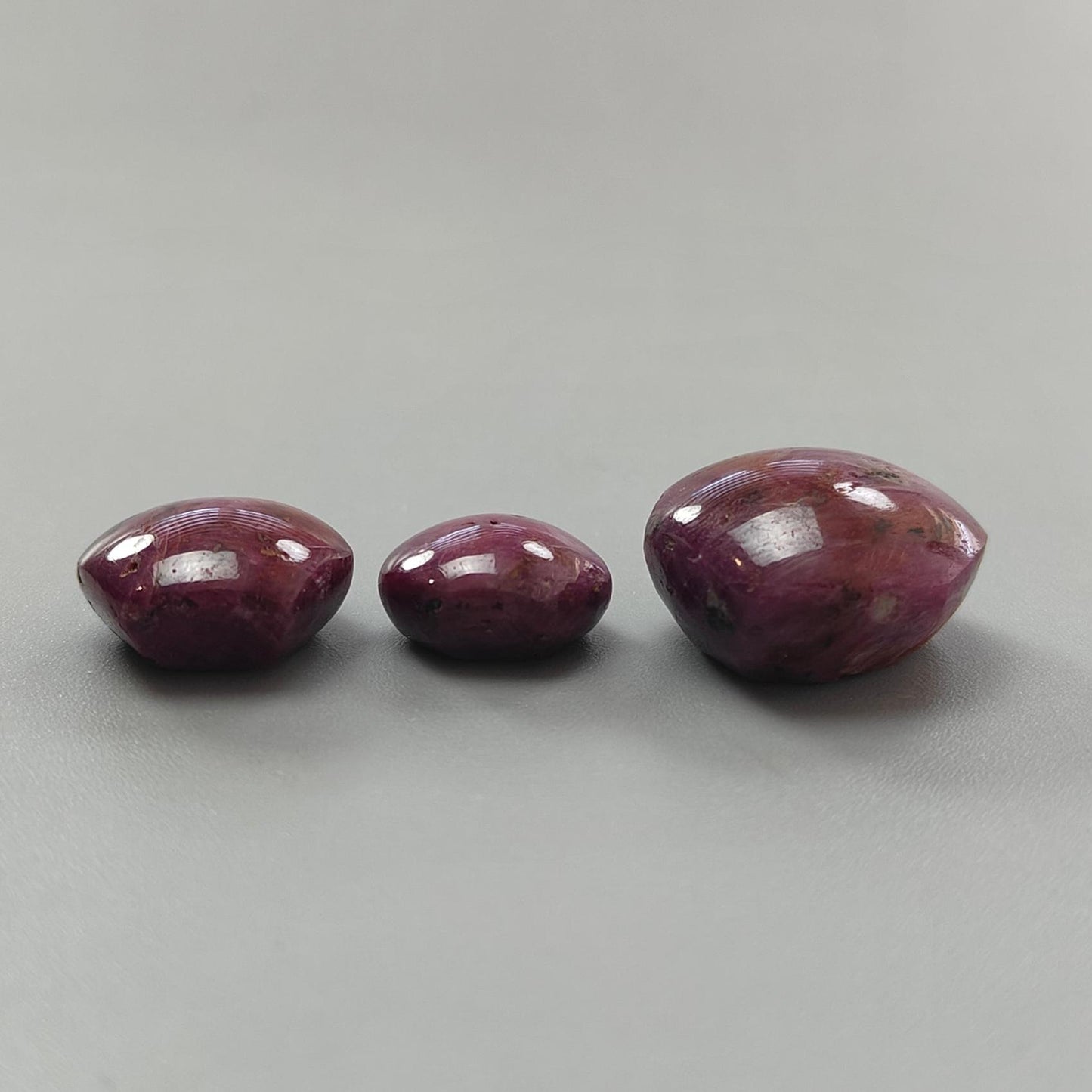 Star Ruby Gemstone Cabochon: 71.30cts Natural Untreated Unheated 6Ray Star Ruby Hexagon Shape 14*11mm - 19*17mm 3pcs Set July Birthstone