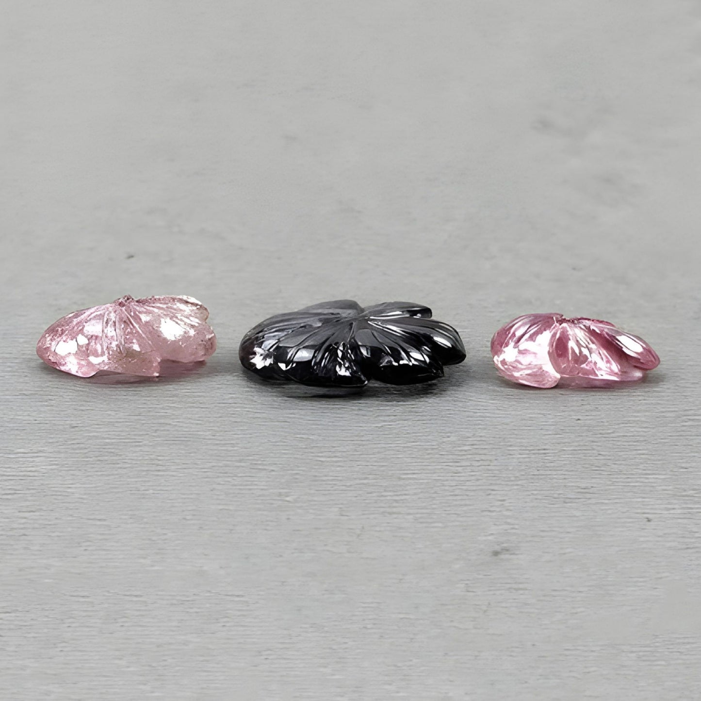 tormalina pietra preziosa naturale