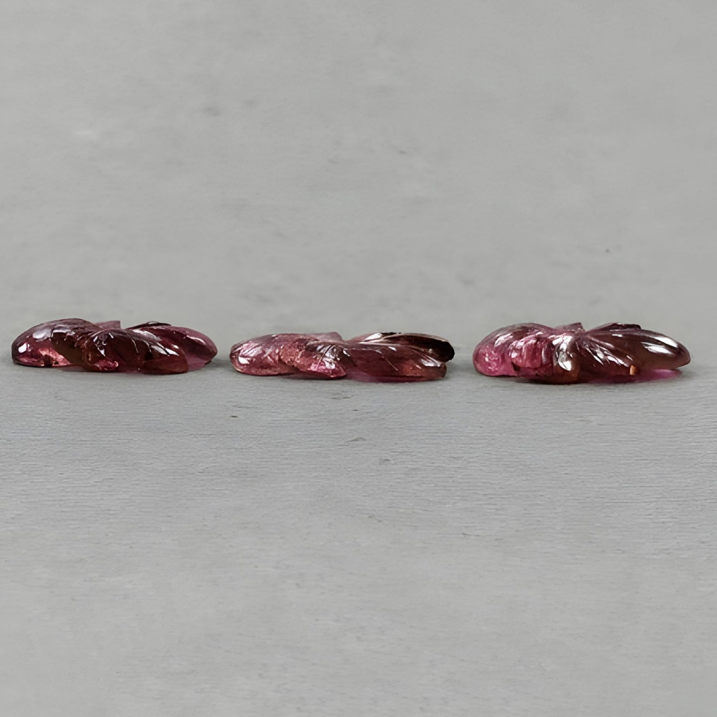 tormalina pietra preziosa naturale