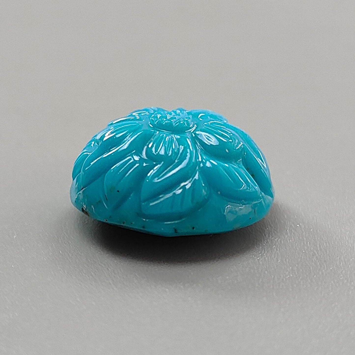Blue Turquoise Gemstone Carving: 18.00cts Natural Turquoise Hand Carved Round Shape Cabochon 19mm 1pc for Jewelry December Birthstone