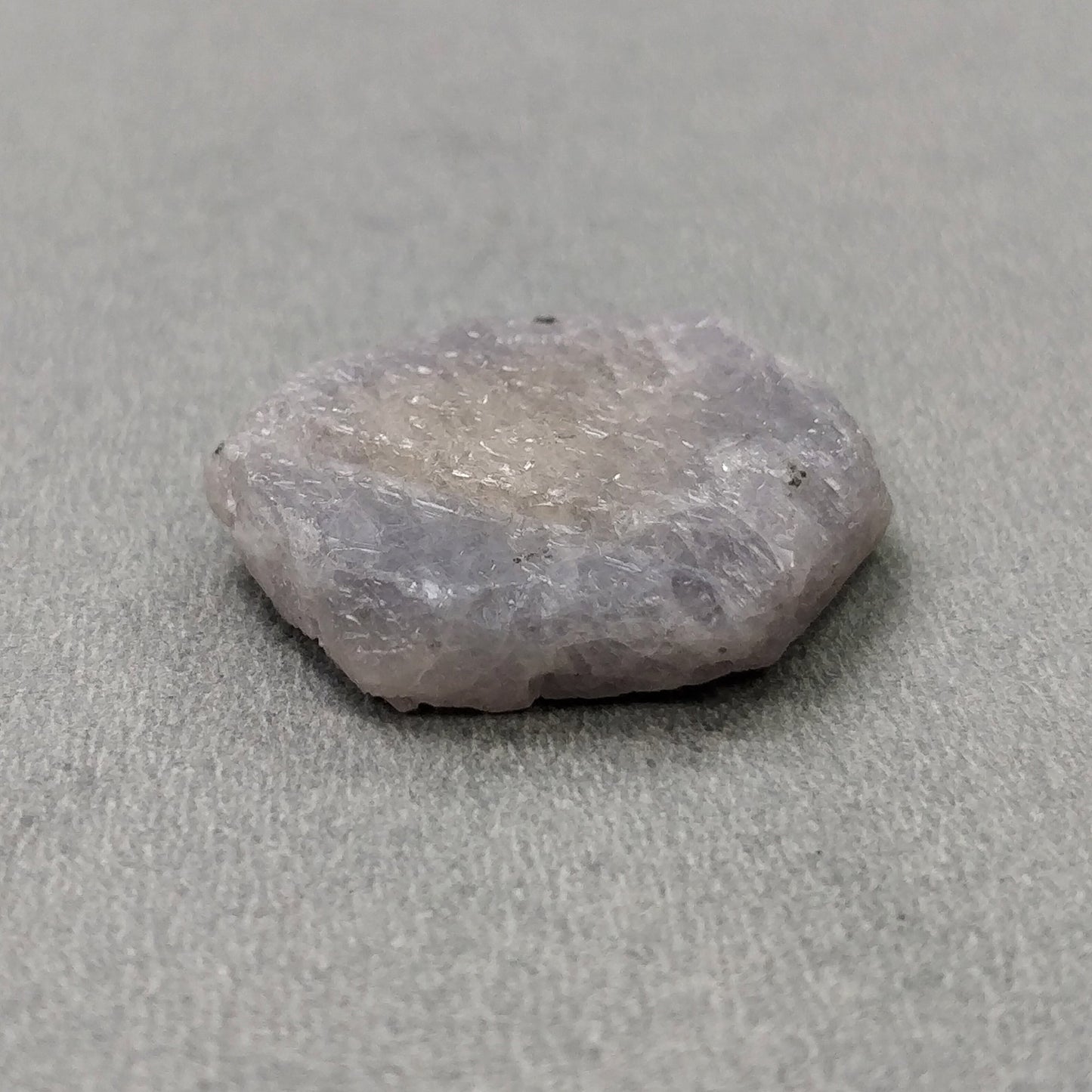 RECORD KEEPER Yellow SAPPHIRE Gemstone Crystal : 35.35cts Natural Untreated Unheated Triangle Formative Sapphire Specime 25*22mm(With Video)