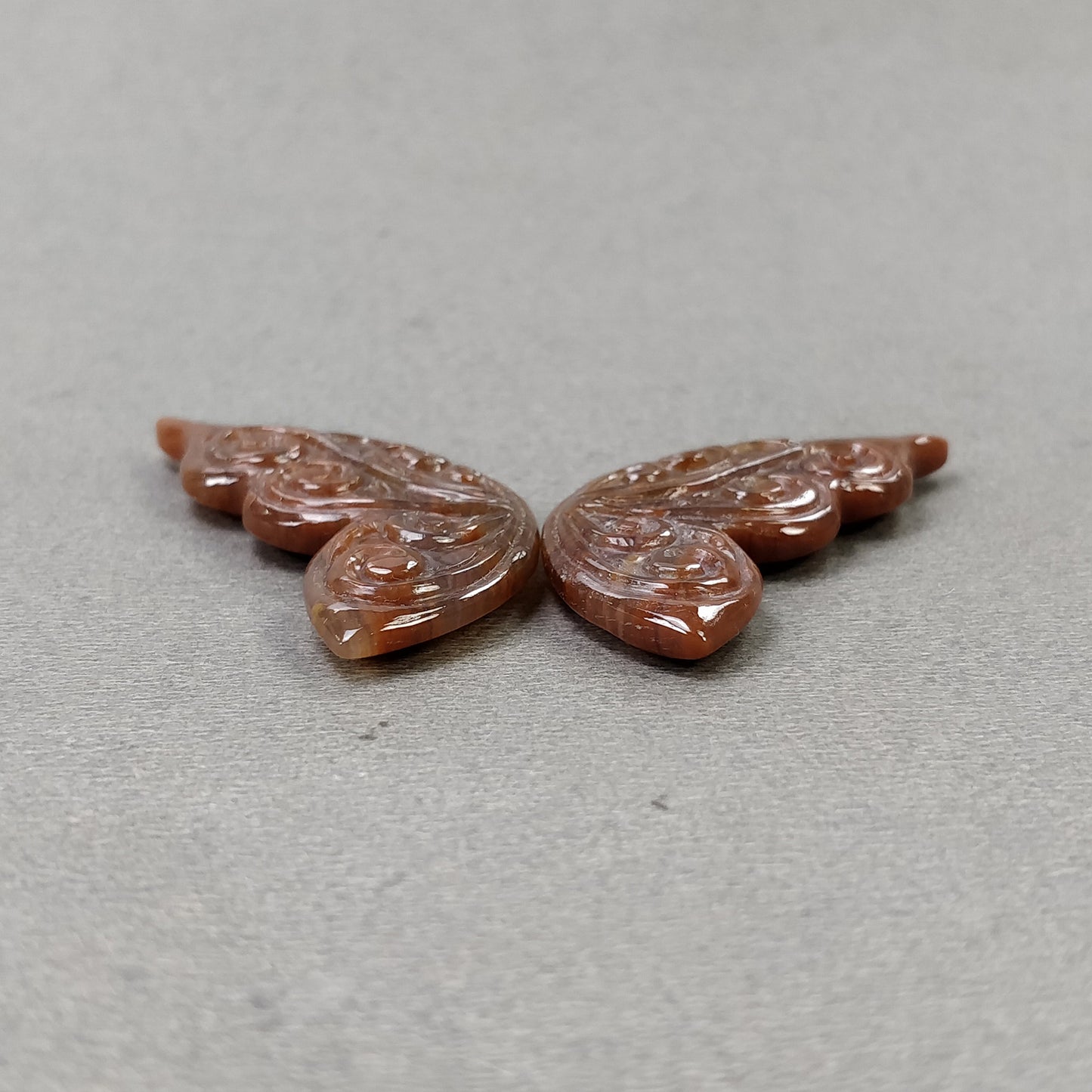 Botswana Striped AGATE Gemstone Carving : 44.00cts Natural Bi-Color Agate Hand Carved BUTTERFLY 42*18mm Pair