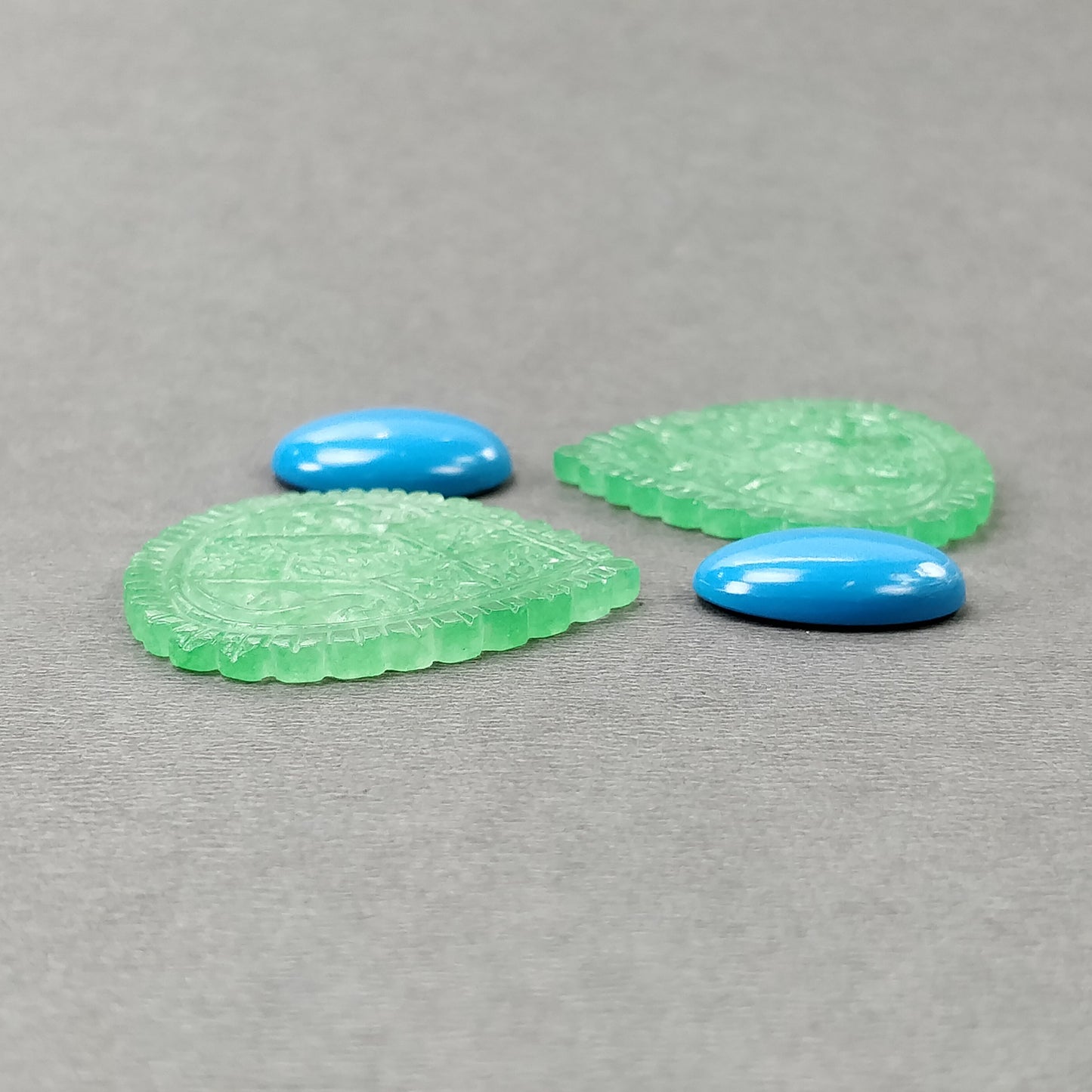 QUARTZ & Synthetic TURQUOISE Gemstone Carving: 52.40cts Natural Untreated Quartz Hand Carved Oval Shape 18*13.5mm - 33.5mm 4pcs