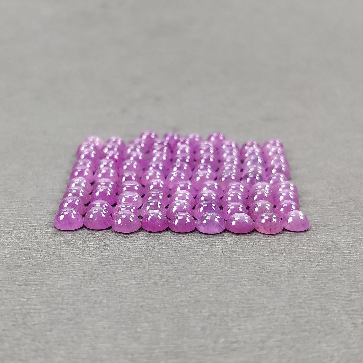 Sapphire Gemstone Cabochon : 38.00cts Natural Untreated Raspberry Pink Sapphire Round Shape Cabochon 4mm 85pcs