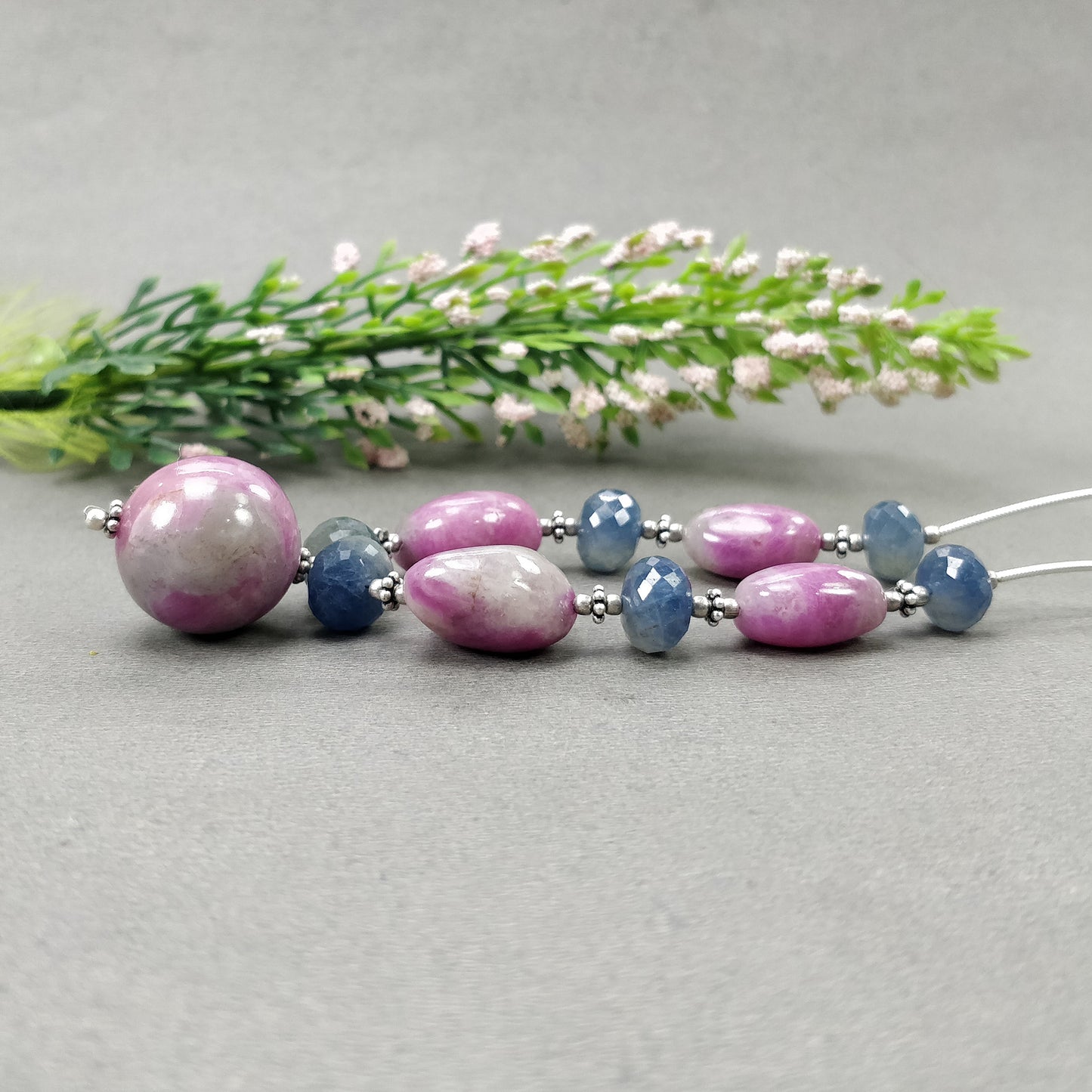 Global RUBY And Blue Sapphire Gemstone Loose Beads: 195.40cts Natural Untreated Bi-Color Zoisite Ruby Balls & Uneven 10mm- 19mm