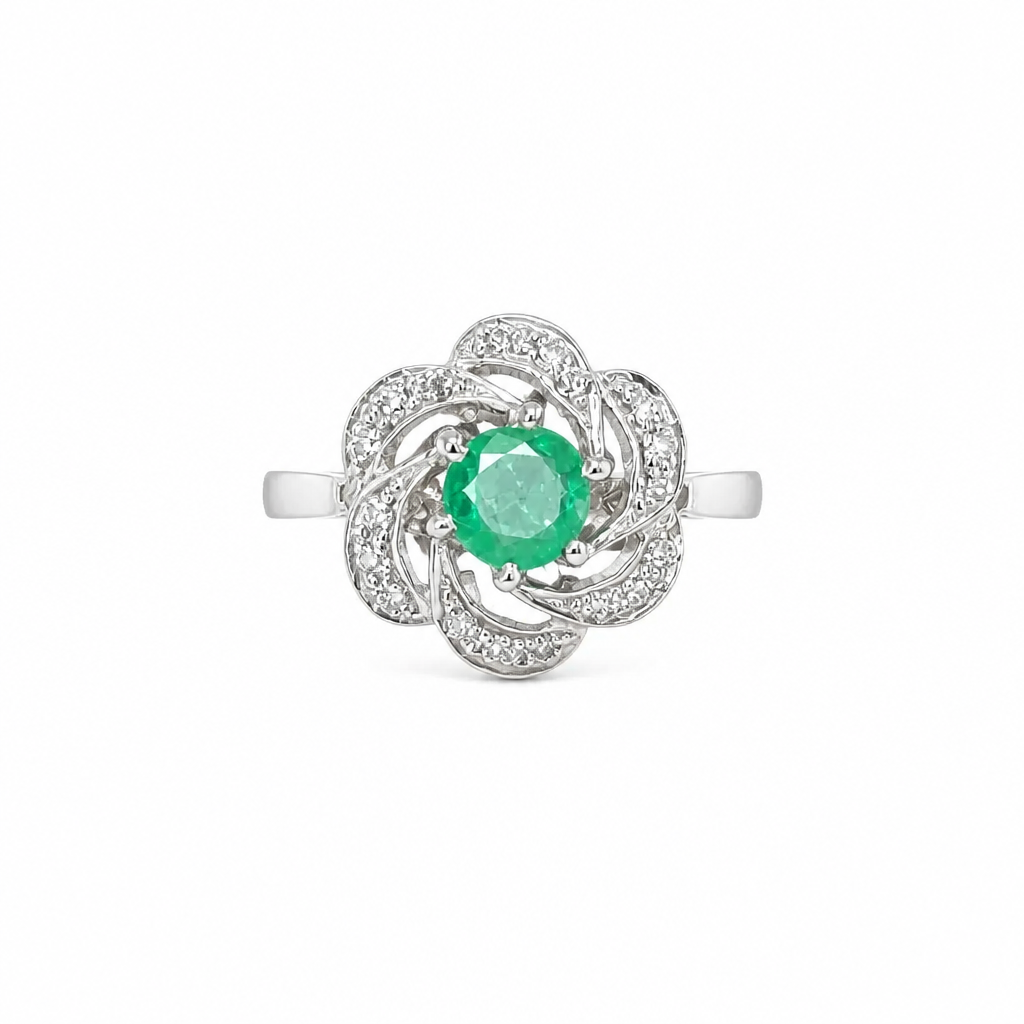 Emerald Gemstone Silver Ring