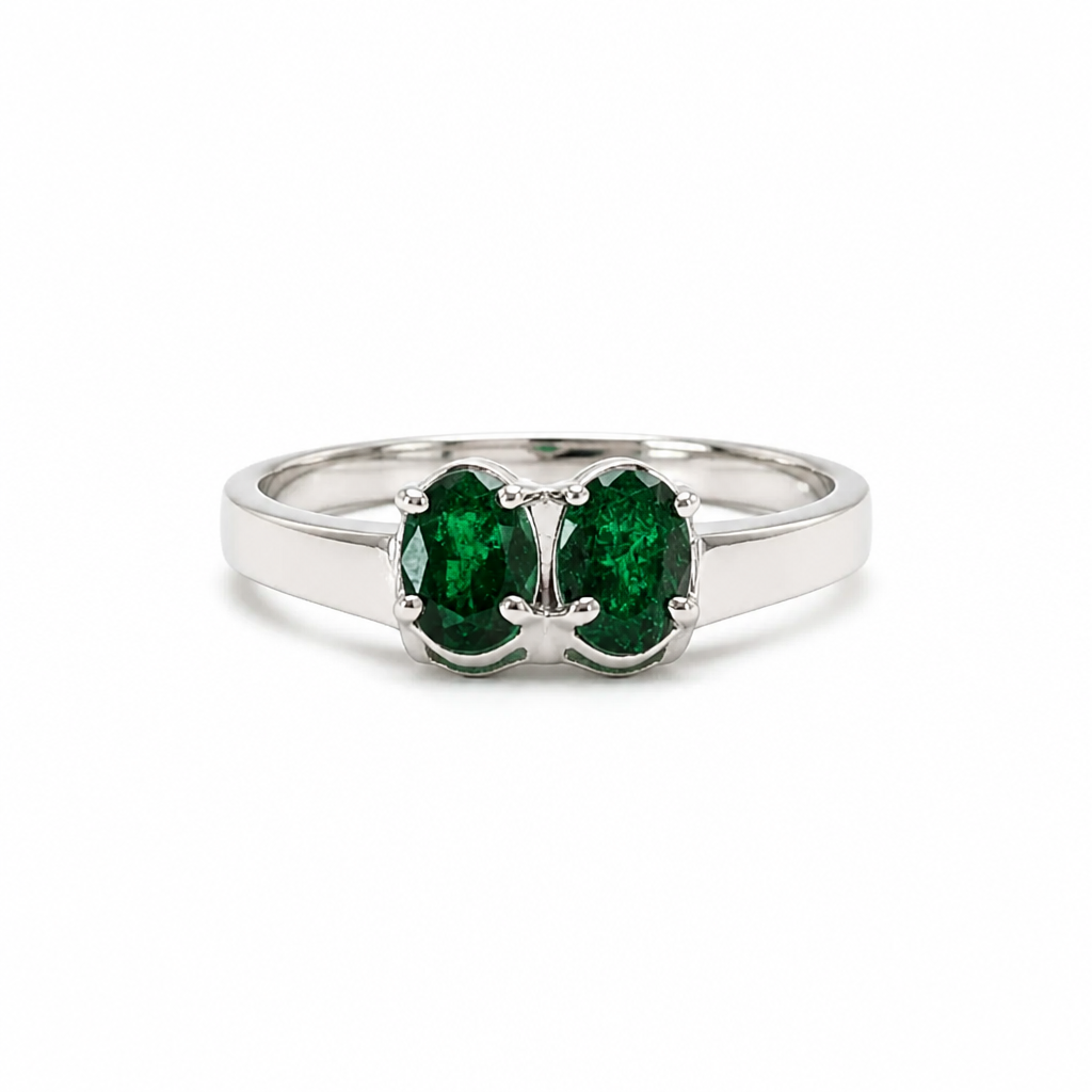 Emerald Silver Ring