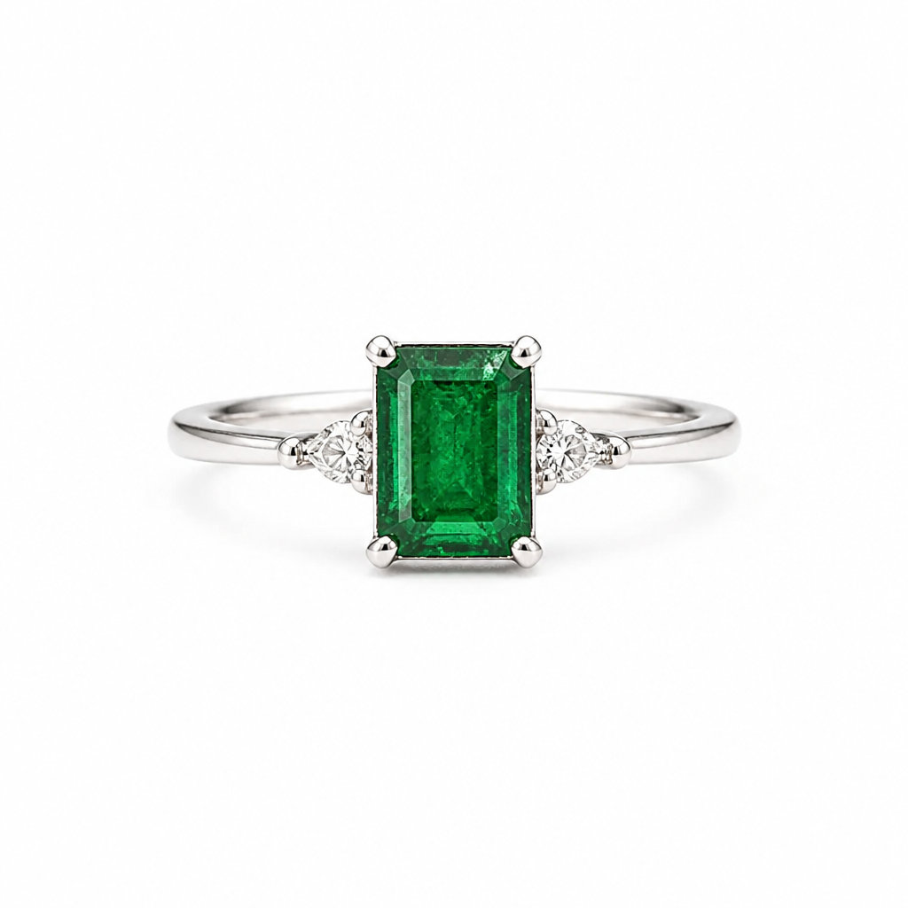 Emerald Gemstone Silver Ring