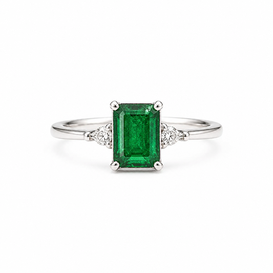 Emerald Gemstone Silver Ring