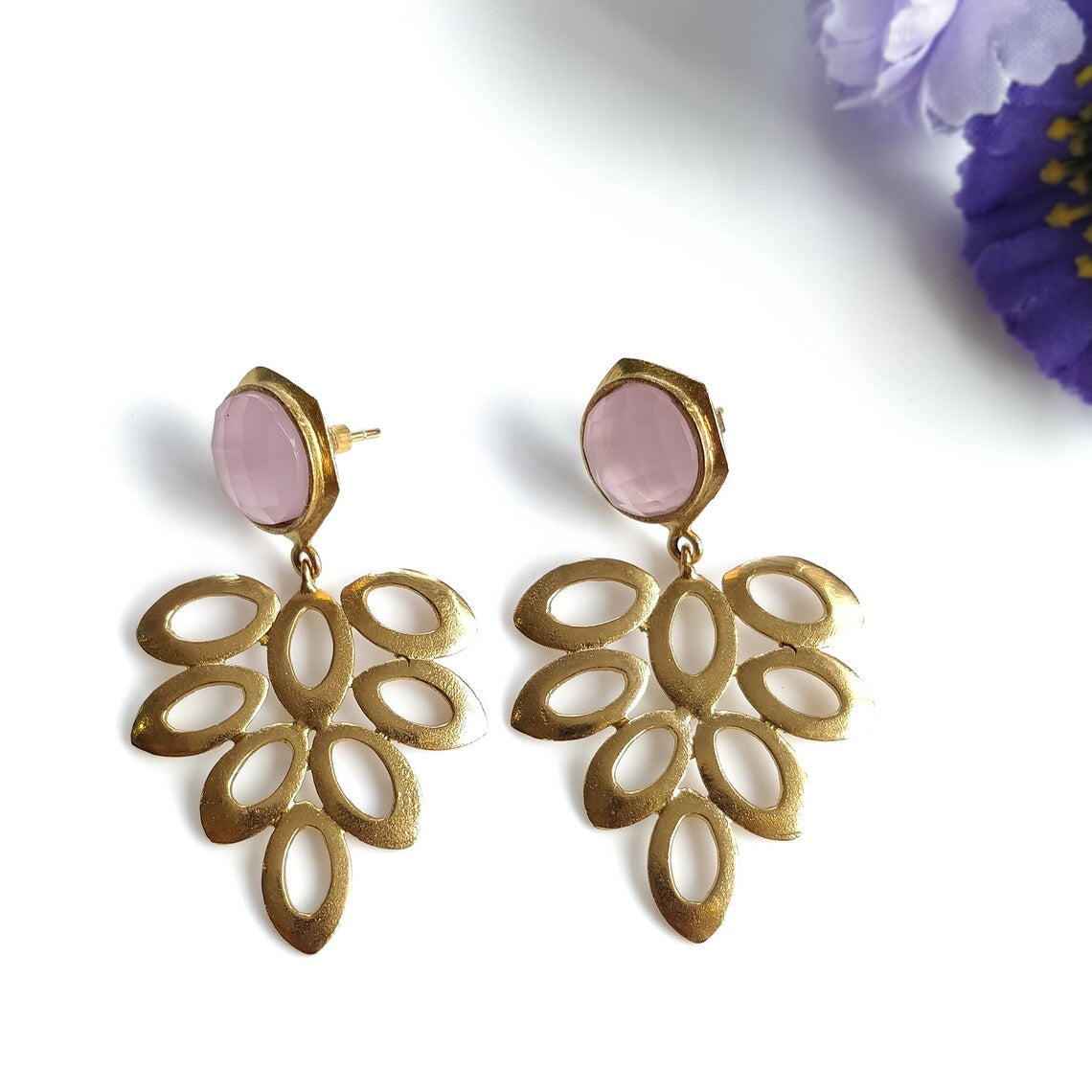Pink Onyx Gemstone Earring : 2.25" Handmade Brass 18k Gold Plated 9.50gms Round Floral Design Faceted Bezel Setting Push Back Earring