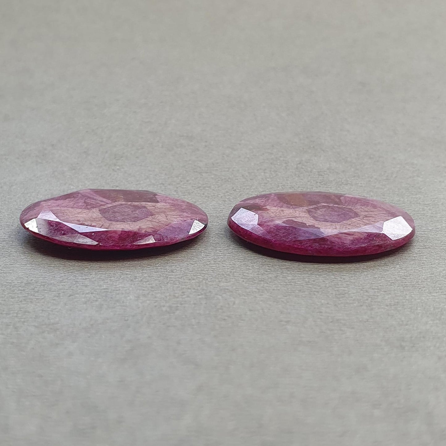 Ruby Gemstone Normal Cut Trapiche : 77.80cts Natural Untreated Unheated Red Ruby Round Shape 30mm Pair