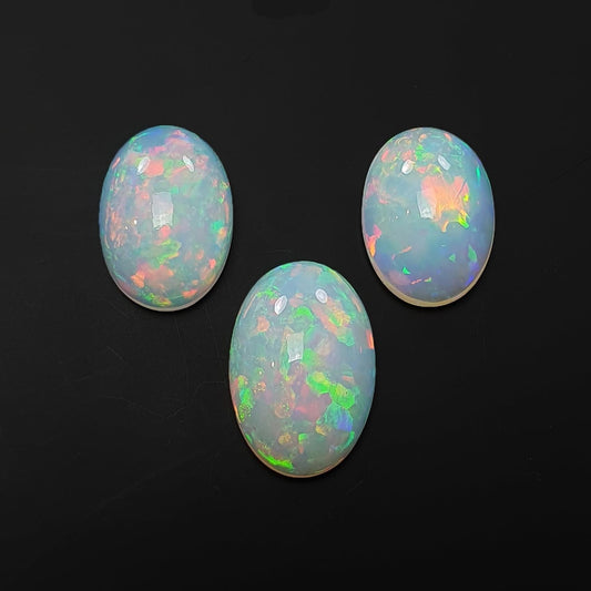 ETHIOPIAN OPAL Gemstone Cabochon : 25.80cts Natural Untreated White Opal Cabochon Oval Shape 17.5*13mm - 21*14mm 3pcs Set For Jewelry