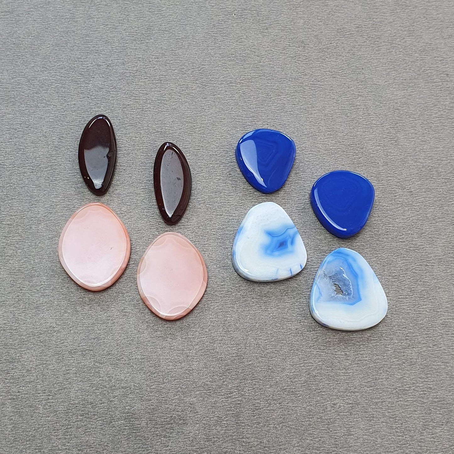 BOTSWANA AGATE Gemstone Cabochon : Natural Color Enhanced Bi-Color Agate Uneven Shape 8pcs Set