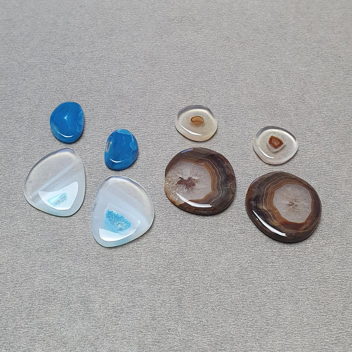 BOTSWANA AGATE Gemstone Cabochon : Natural Color Enhanced Bi-Color Agate Uneven Shape 8pcs Set