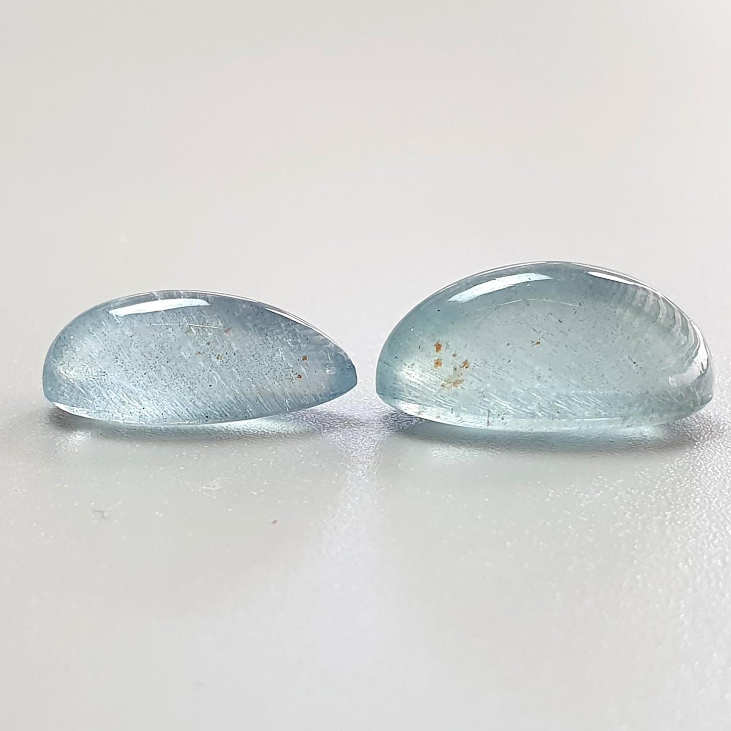 Blue Aquamarine Gemstone Cabochon: 26.10cts Natural Untreated Aquamarine Oval Pear Shape Cabochon 20*9mm - 21*11mm 2pcs Set For Jewelry