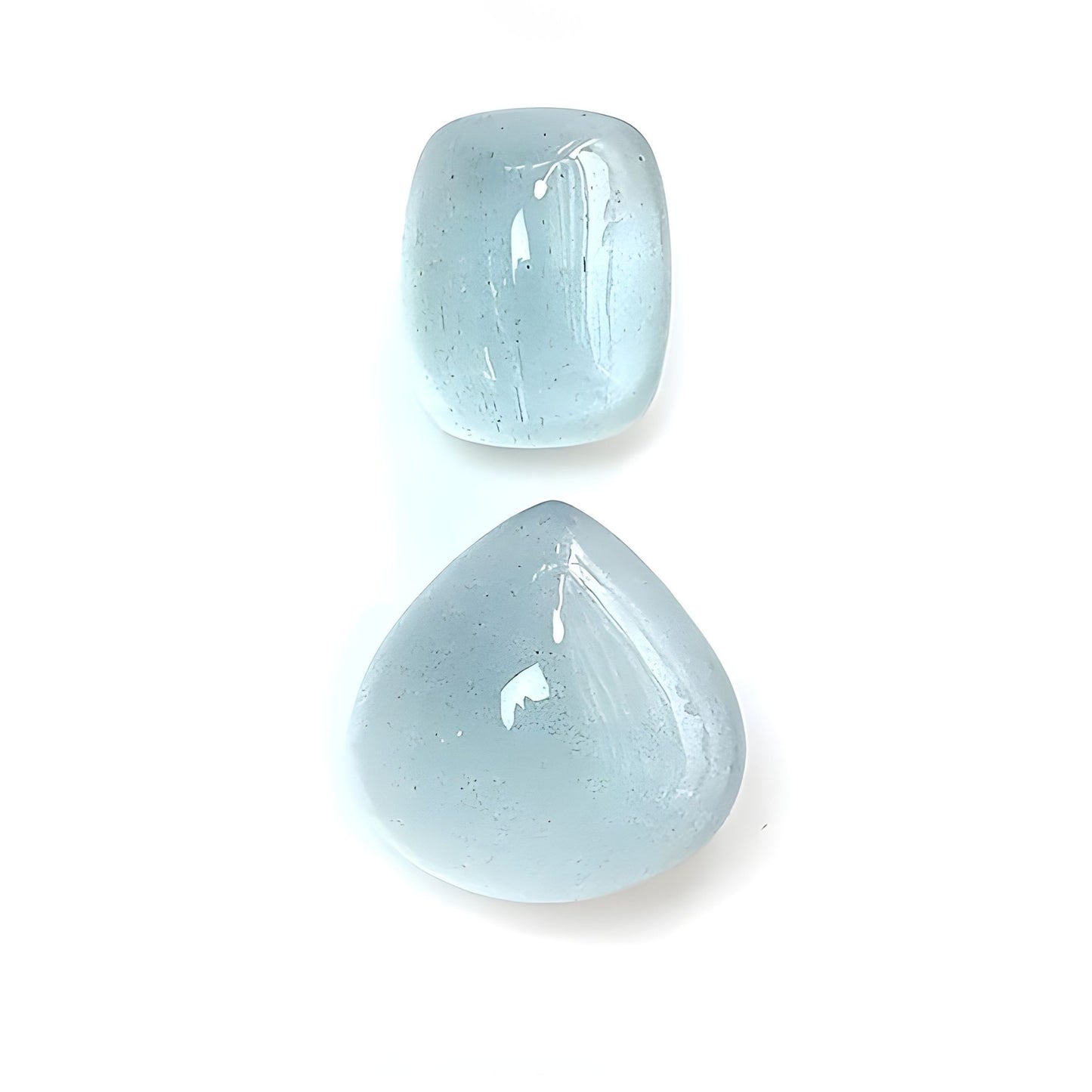 aquamarine cabochon gemstone