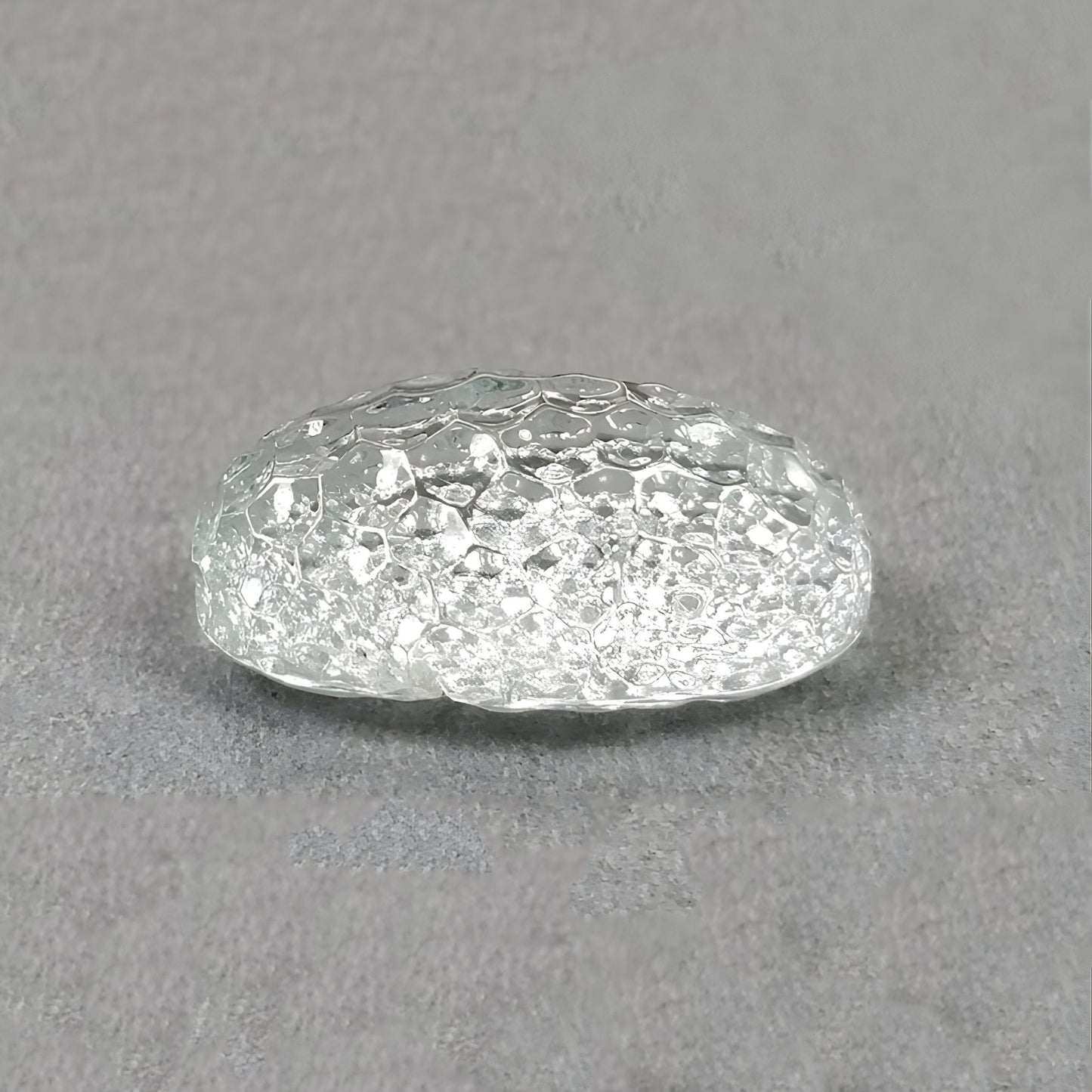 用于制作吊坠的海蓝宝石