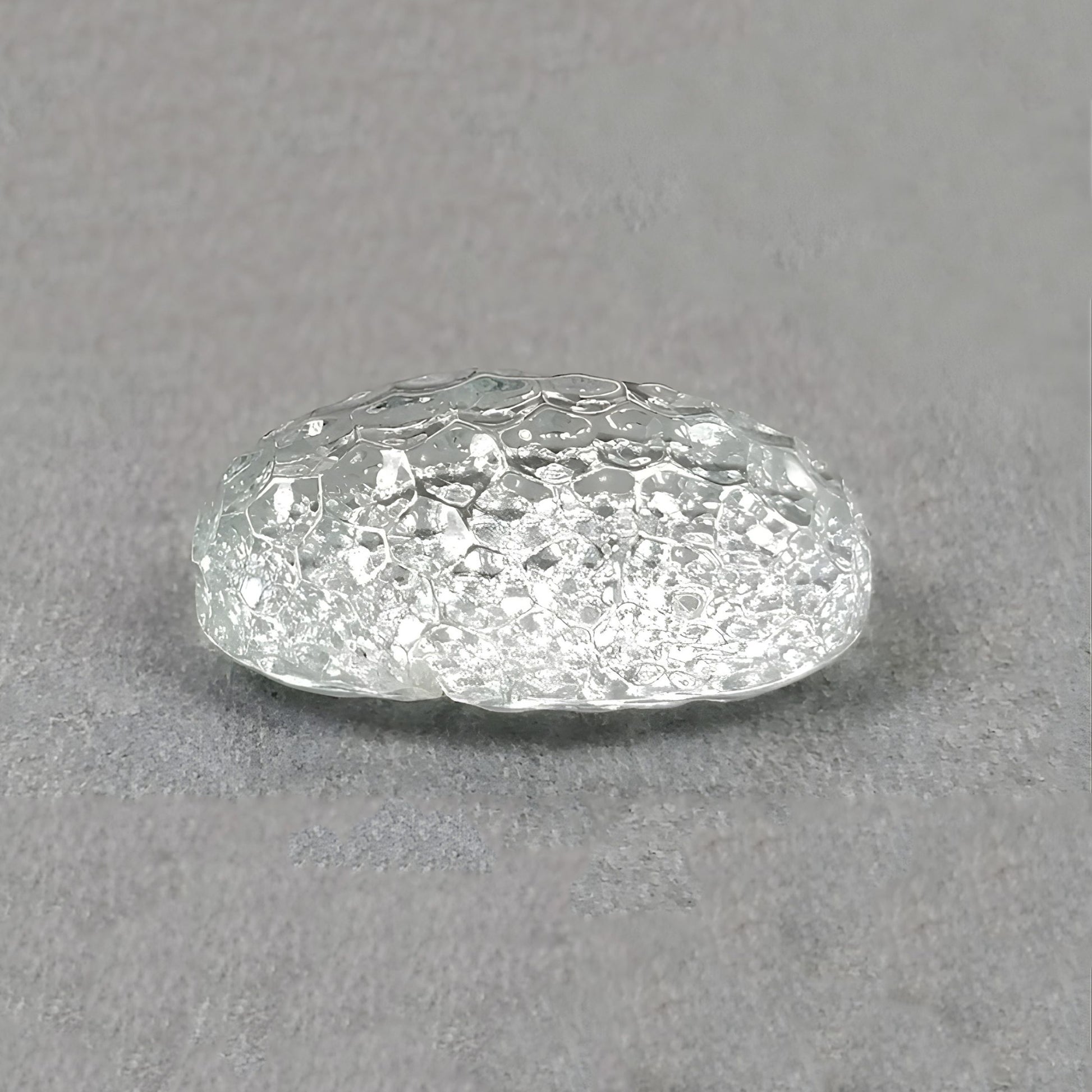 用于制作吊坠的海蓝宝石