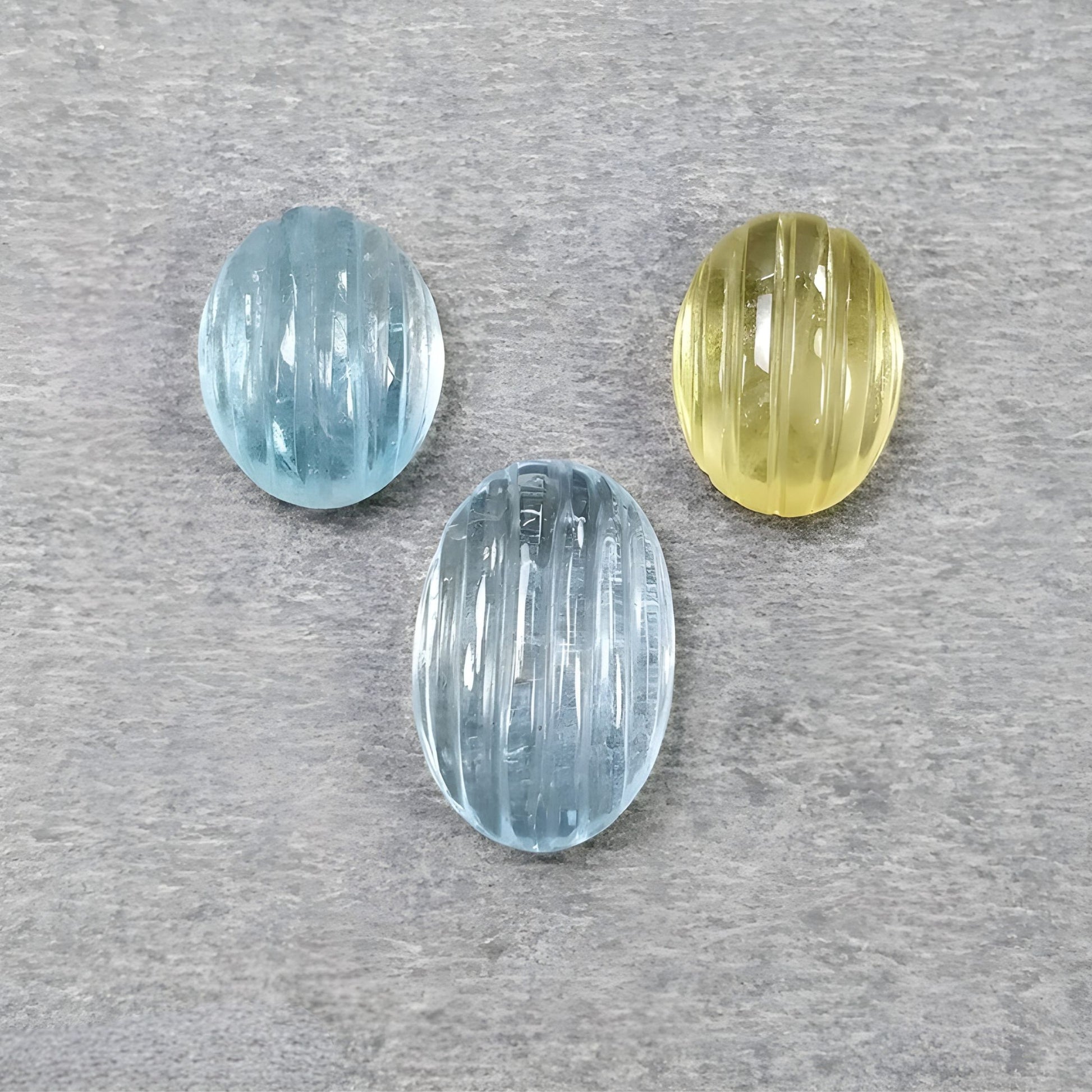 海蓝宝石雕刻宝石